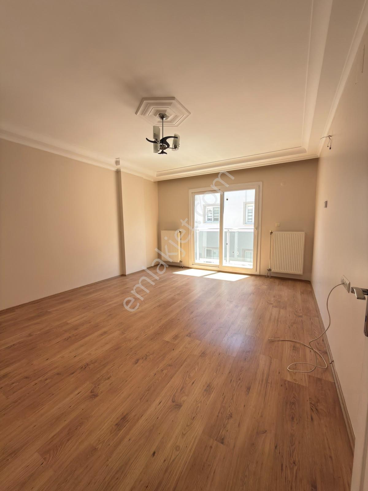 Yılmazlar Mh. Merkezi Konum Kiralık Lüks Geniş Ferah Daire - Görsel 14