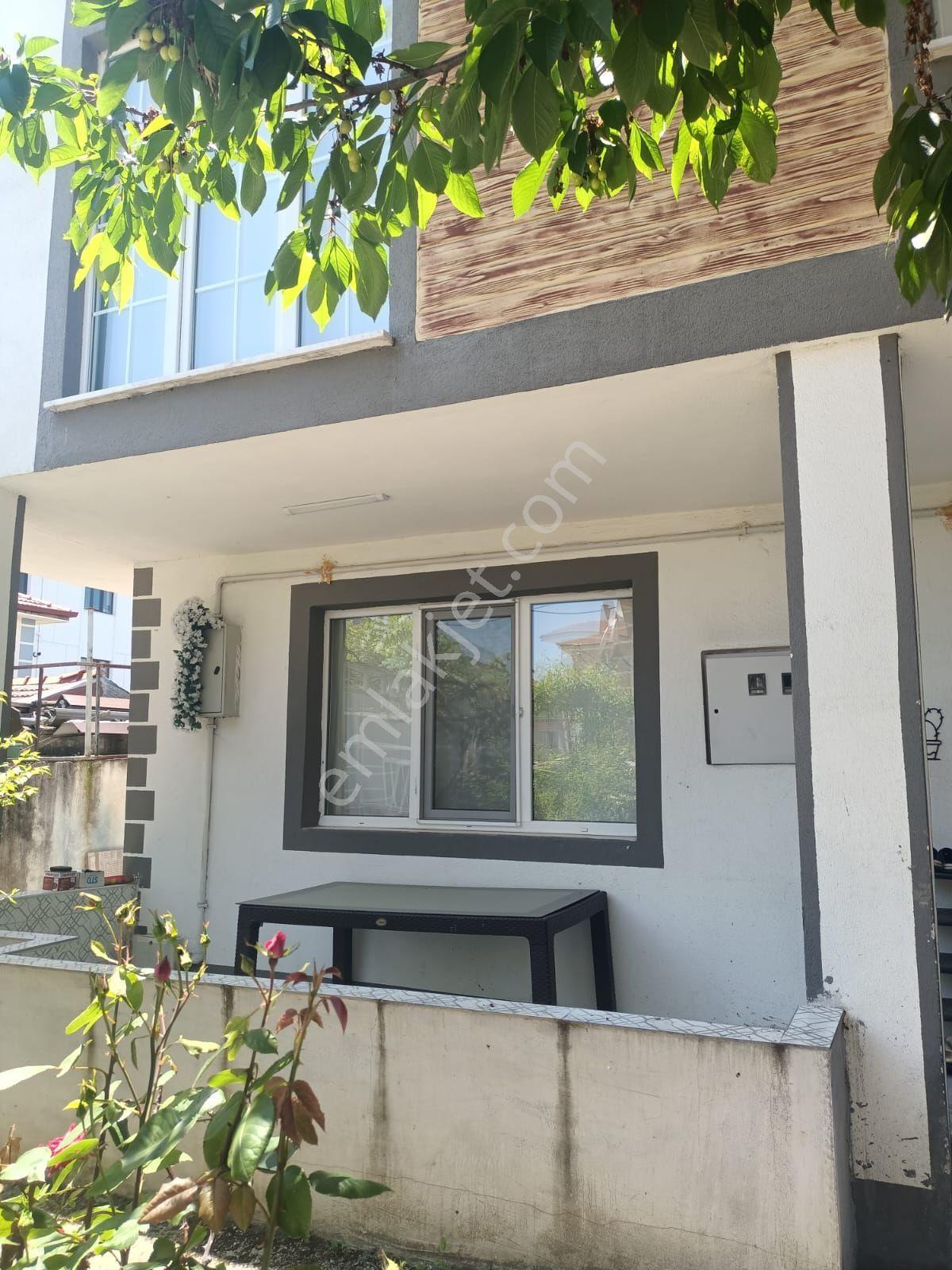Bolu Tepecik Mah. ' De Satılık (297m2) İmarlı Arsa Ve İki Katlı Kombili Bina - Görsel 7