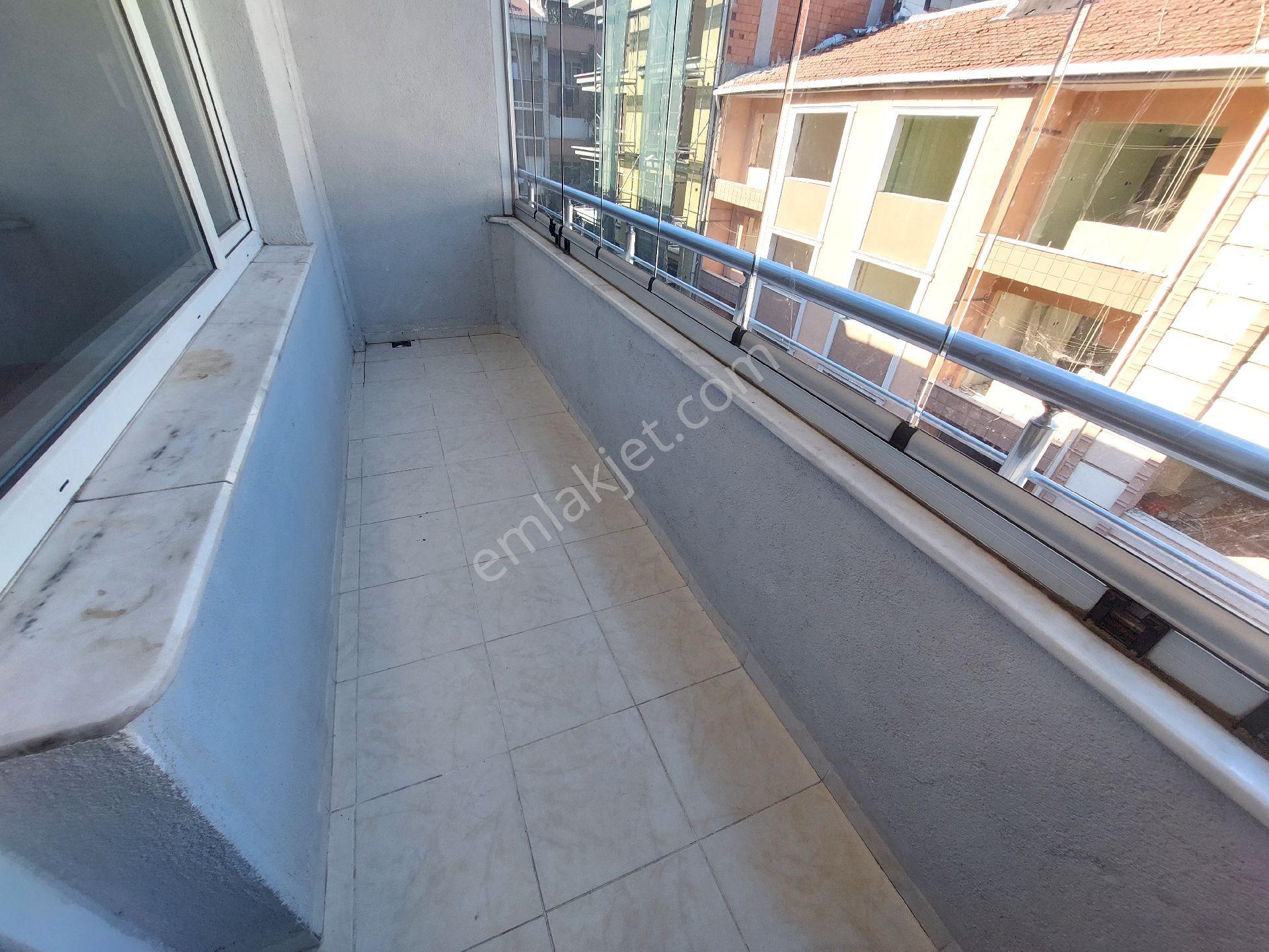 Gaziosmanpaşa Hürriyet Mah De Kiralık Daire 3.kat 3+1 140m2 - Görsel 17
