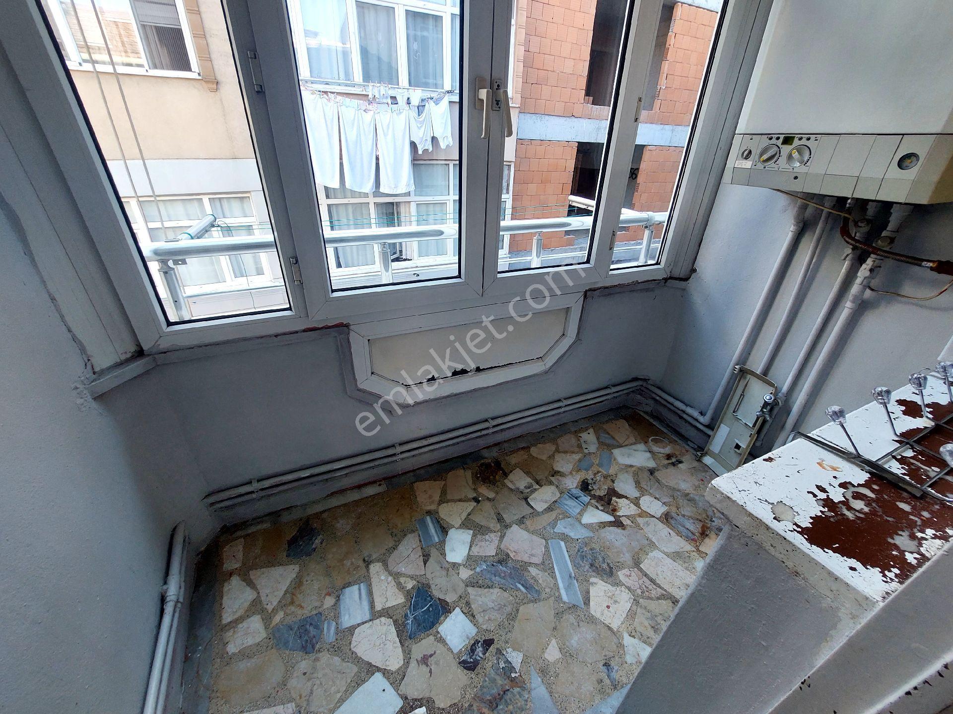 Gaziosmanpaşa Hürriyet Mah De Kiralık Daire 3.kat 3+1 140m2 - Görsel 15