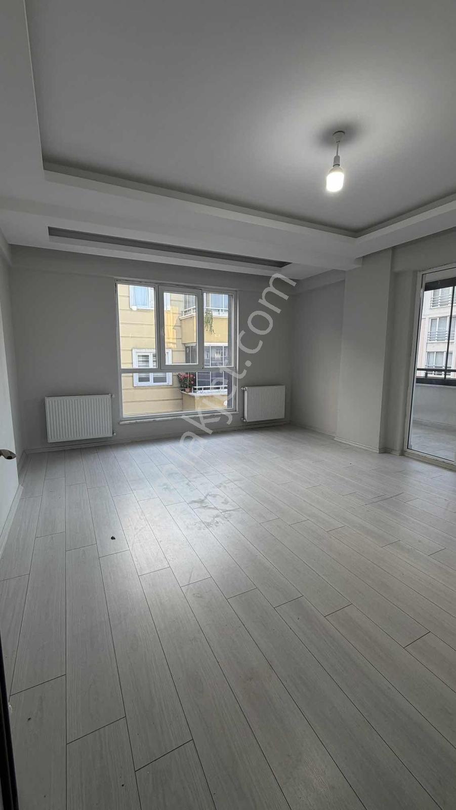 Akdur'dan Tekkeköy'de Kiralık 2+1 Konforlu Daire - Görsel 14
