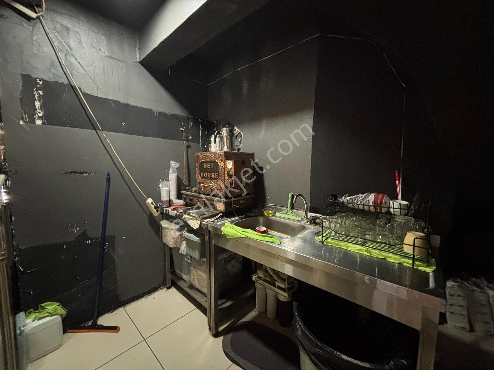 Next House'dan Şirinevler Meydan'da 2 Katlı Vıp Ps Cafe - Görsel 32