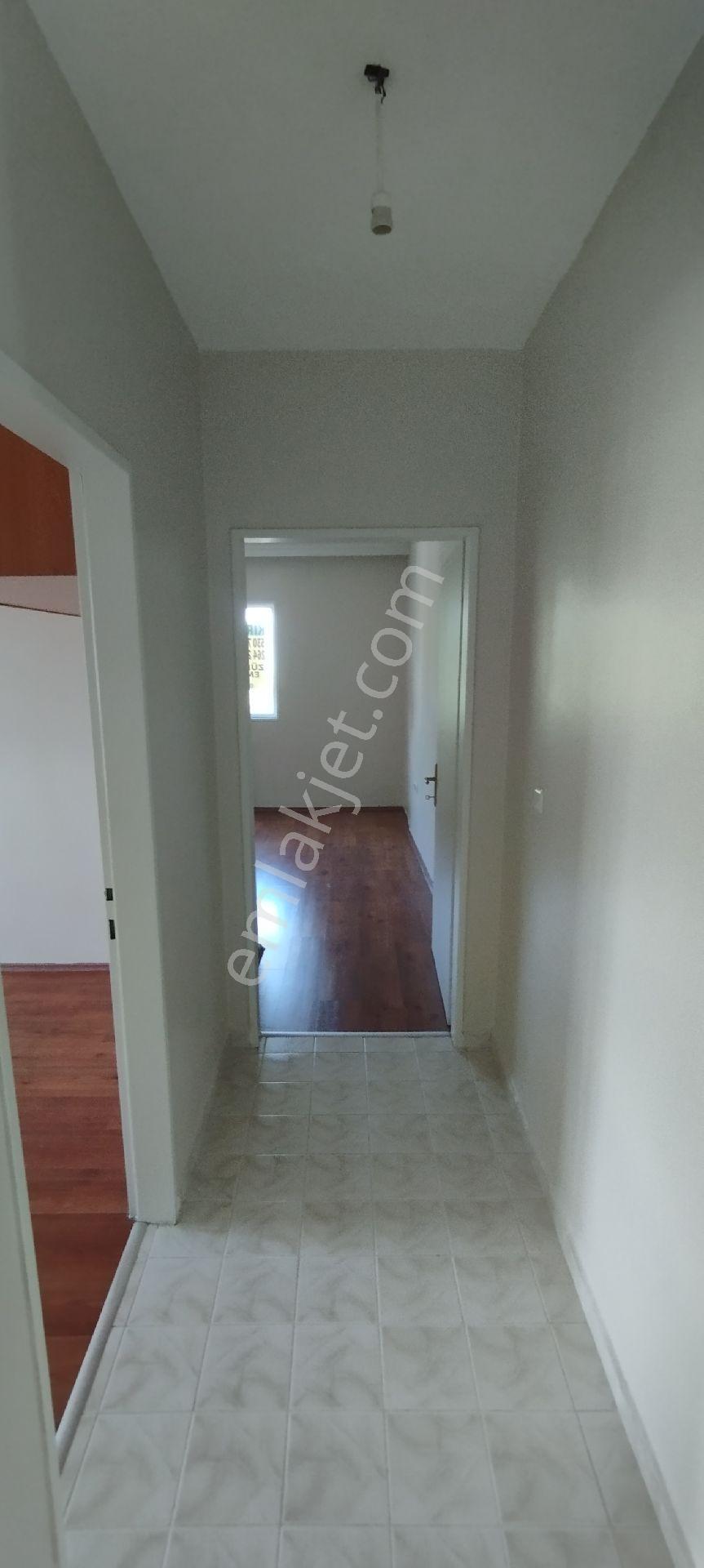 Sakarya Zümrüt Emlak'tan Korucuk Mahallesi 3+1, 120 M2 Kiralık Daire - Görsel 25