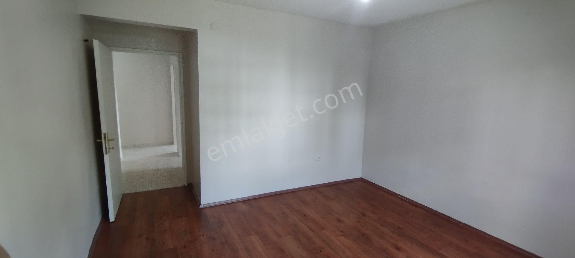 Sakarya Zümrüt Emlak'tan Korucuk Mahallesi 3+1, 120 M2 Kiralık Daire - Görsel 31