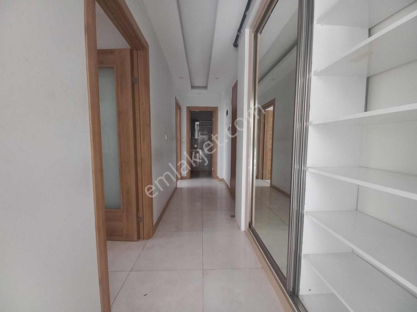 Adnan Kahveci Mahallesi Site İçinde Kiralık 1+1 Bahçekatı Daire - Görsel 22