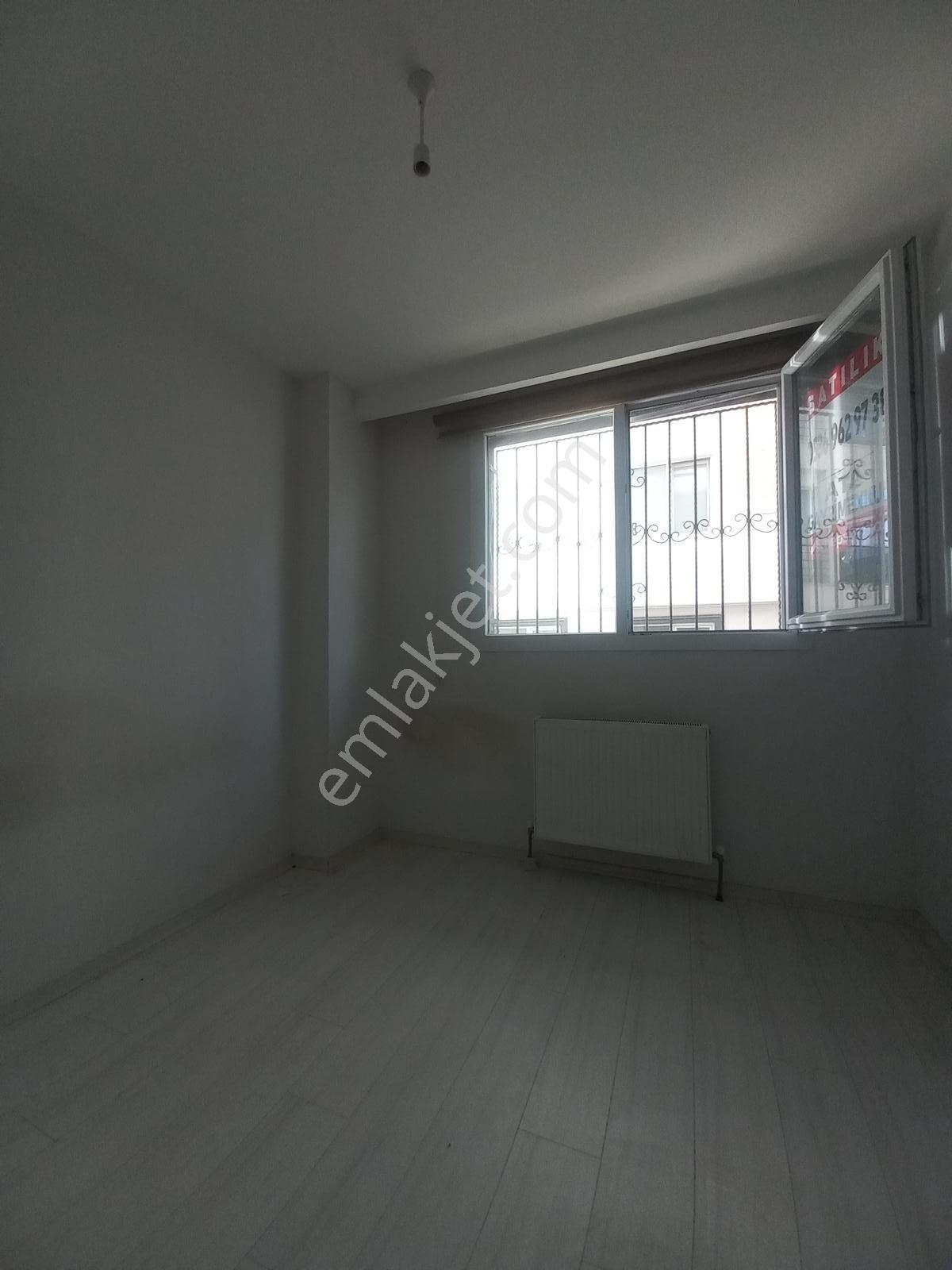 Adnan Kahveci Mahallesi Site İçinde Kiralık 1+1 Bahçekatı Daire - Görsel 17