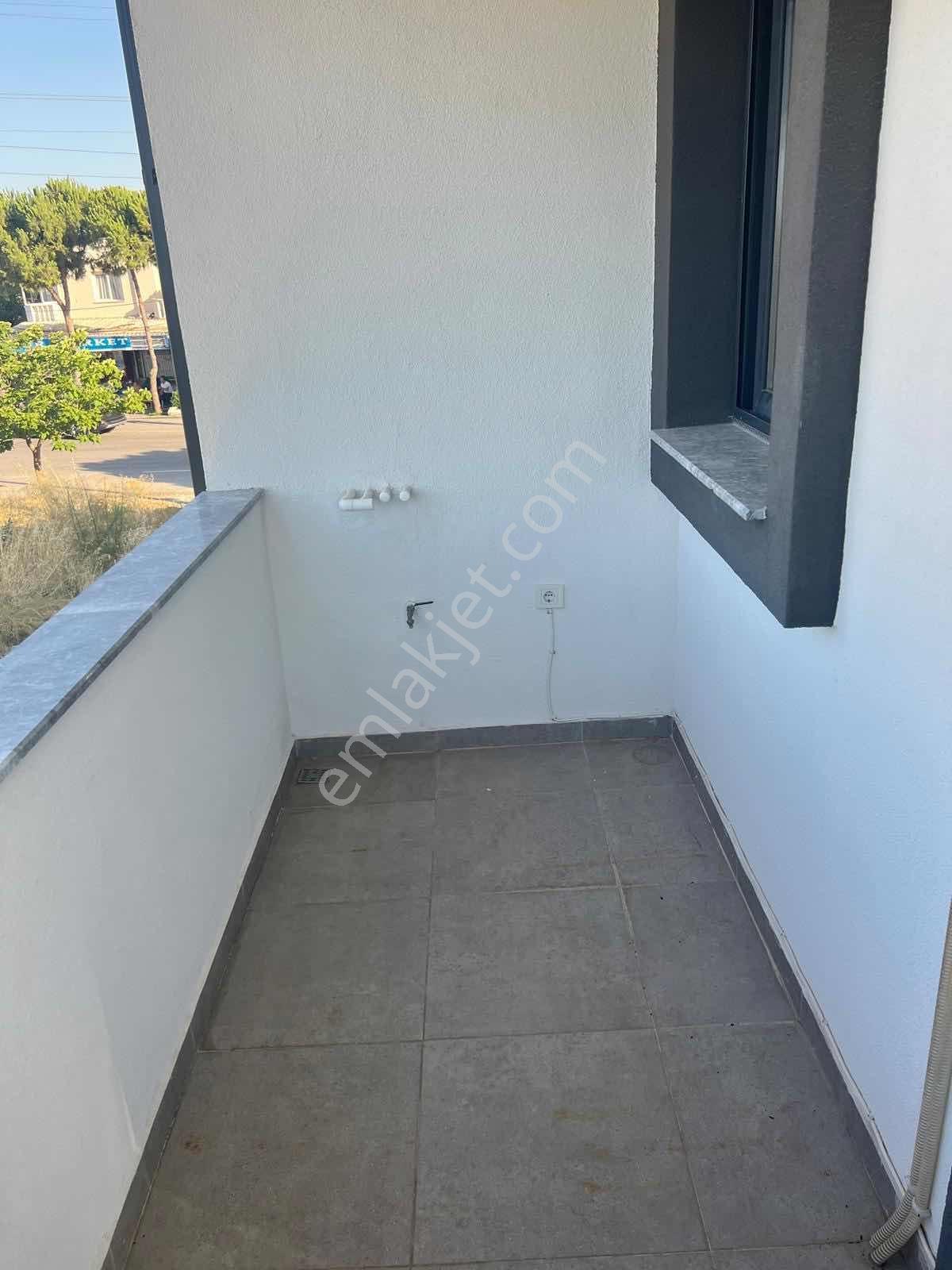 Mordoğan Emlaktan Mıgros Jet Karşısı Merkezde 1+1 Kiralık - Görsel 3