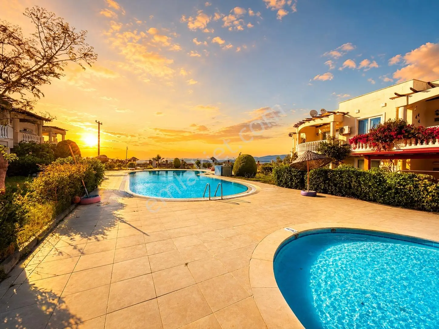 Bodrum'a Yakın Özel Plajlı Sitede Tamamen Yenilenmiş Satılık Ev - Görsel 4