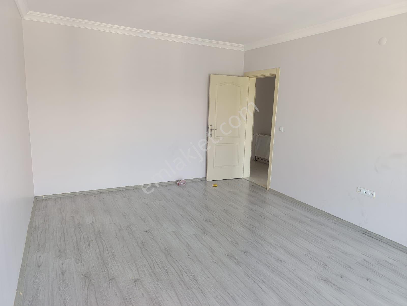 Yükseltepe Mah Satılık 2+1 Site İçinde Güvenlikli Geniş Ferah Daire - Görsel 5