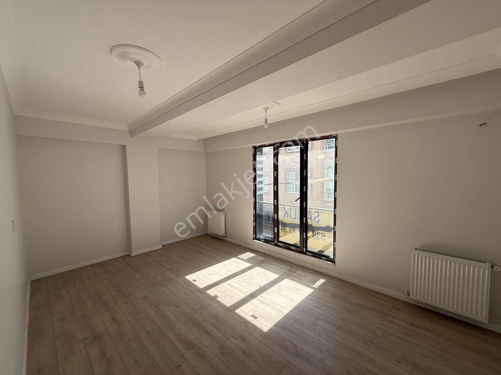Fevziçakmak Mah 1 İnci Kat Ultra Lüks Daire - Görsel 4