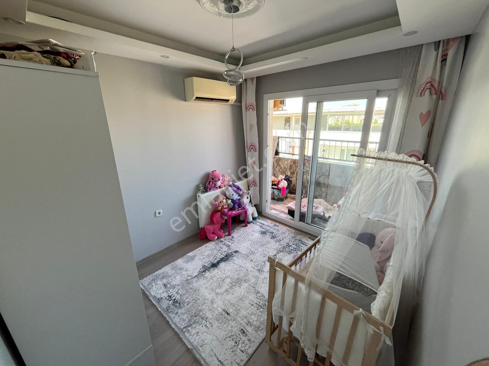Buca'da 2+1 100m2 Kapalı Mutfak Kat Mülkiyetli Geniş Satılık - Görsel 19