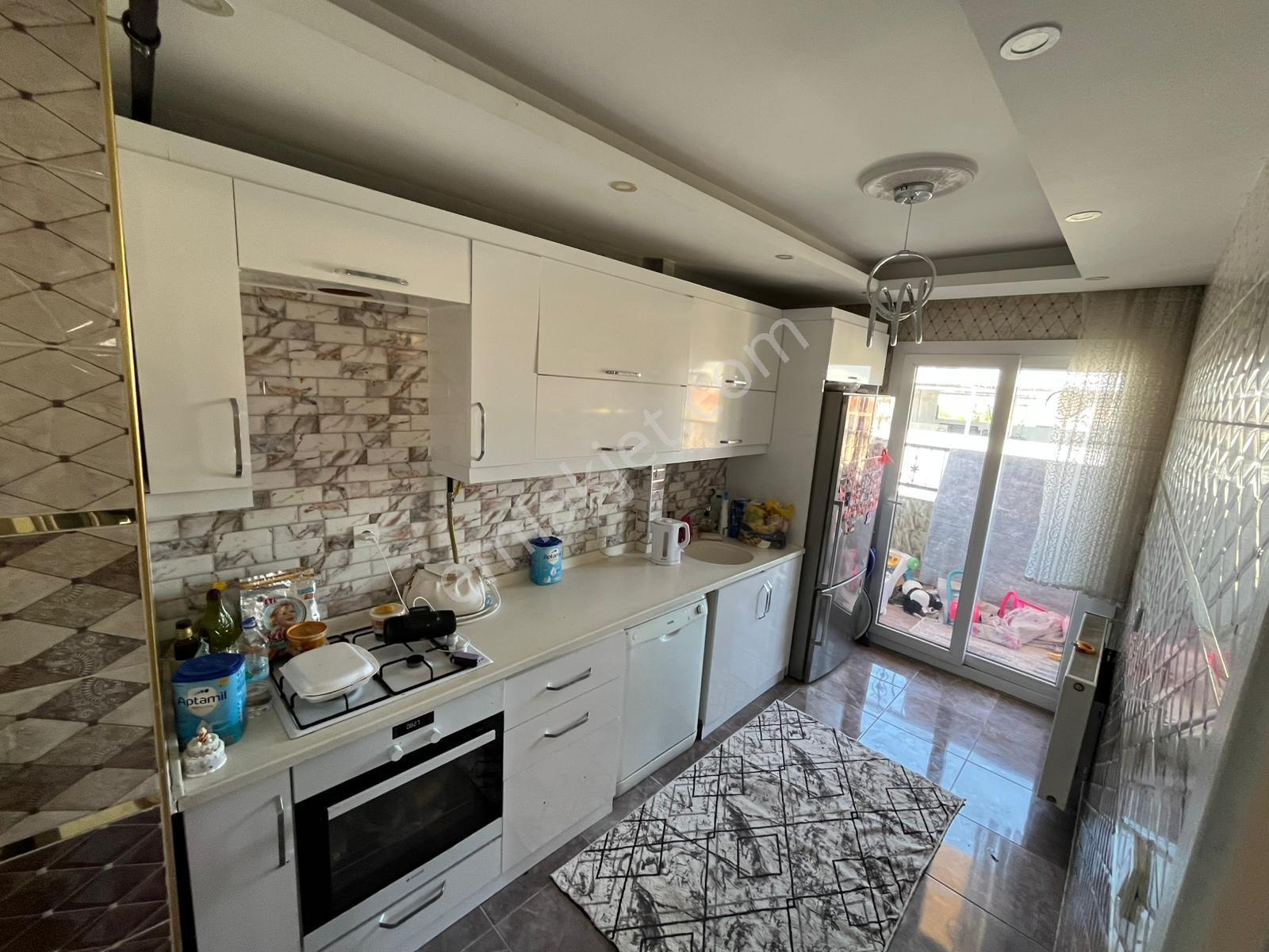 Buca'da 2+1 100m2 Kapalı Mutfak Kat Mülkiyetli Geniş Satılık - Görsel 18