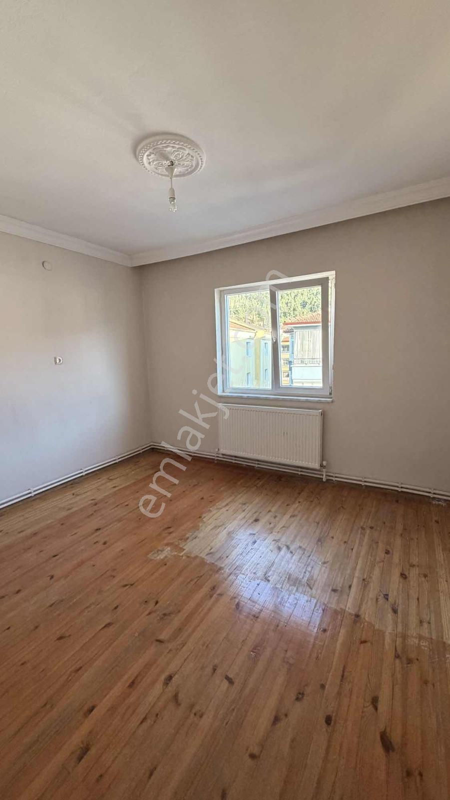 Hacılar Meydanında Kiralık 3+1 140 M2 Daire - Görsel 16