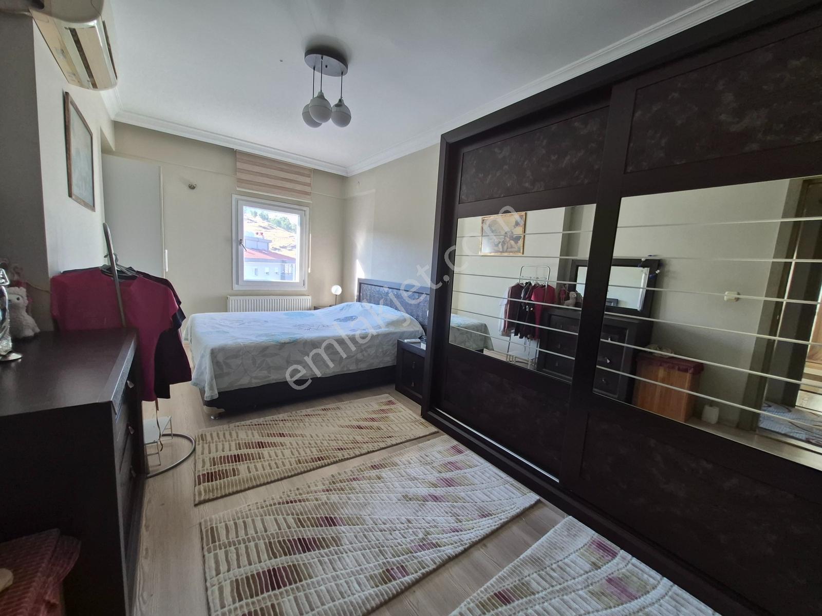 Karşıyaka Örnekköy Zeytinevler Site Havuz Güvenlik Satılık 3+1 K - Görsel 16