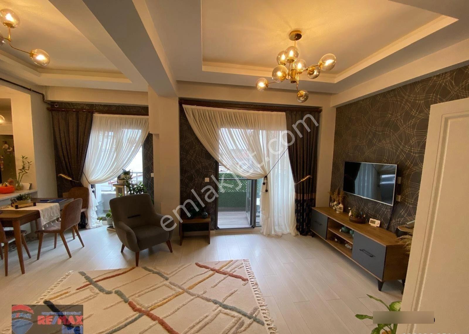 Re/max İnci'den Beyoğlu Caddesinde Satılık 4+1 Dubleks Daire - Görsel 13