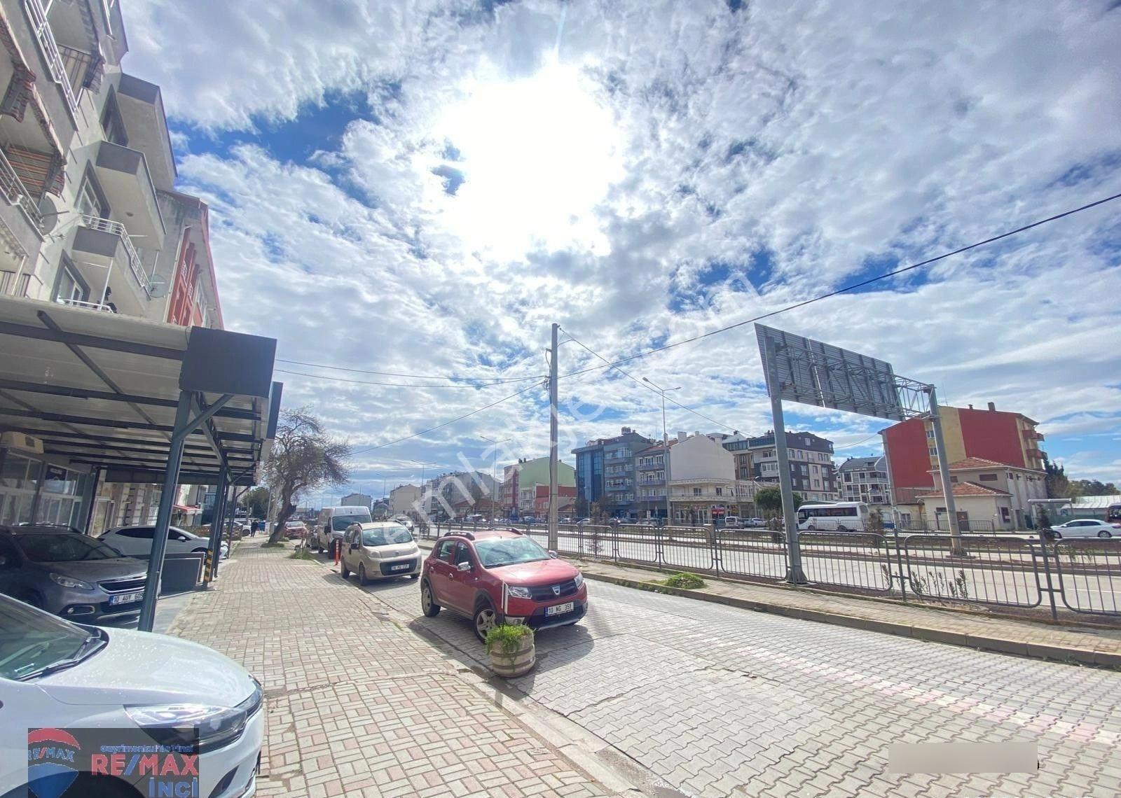 Re/max İnci'den 600evler Mah. Ana Yol Üzerinde Satılık 483m² Dükkan - Görsel 45