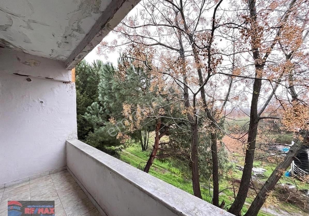 Re/max İnci'den Manyas Kızık Mah. Site İçinde Satılık 1+1 Daire - Görsel 4