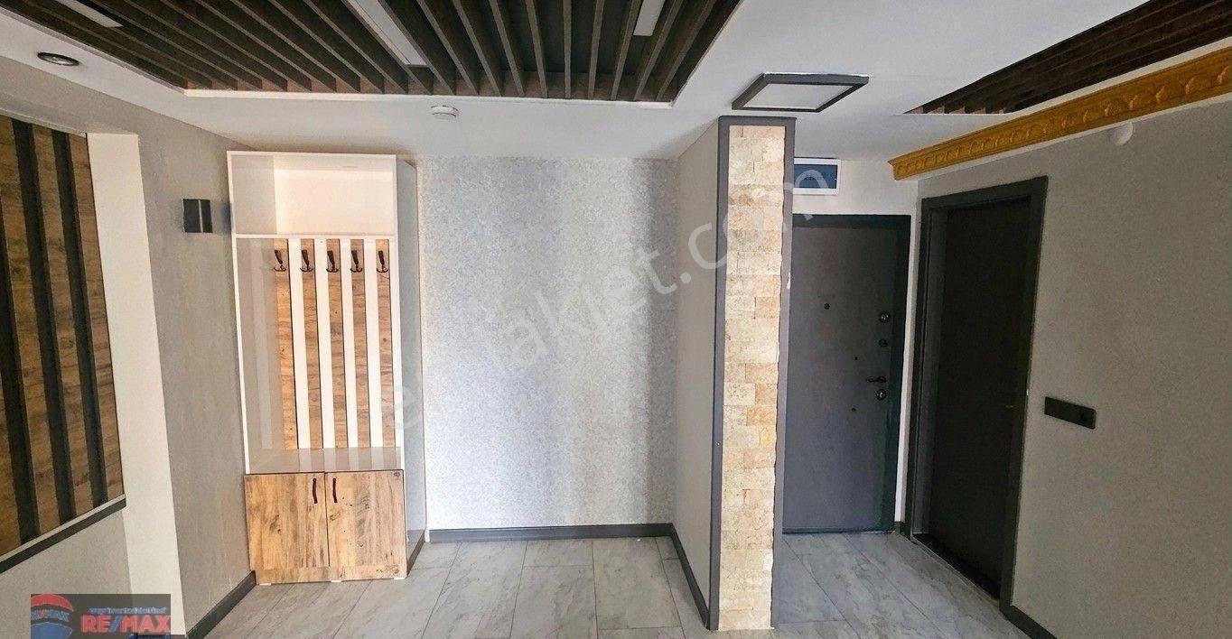 Re/max İnci'den Çarşı Merkezde Kiralık 2+1 Ofis/büro - Görsel 2