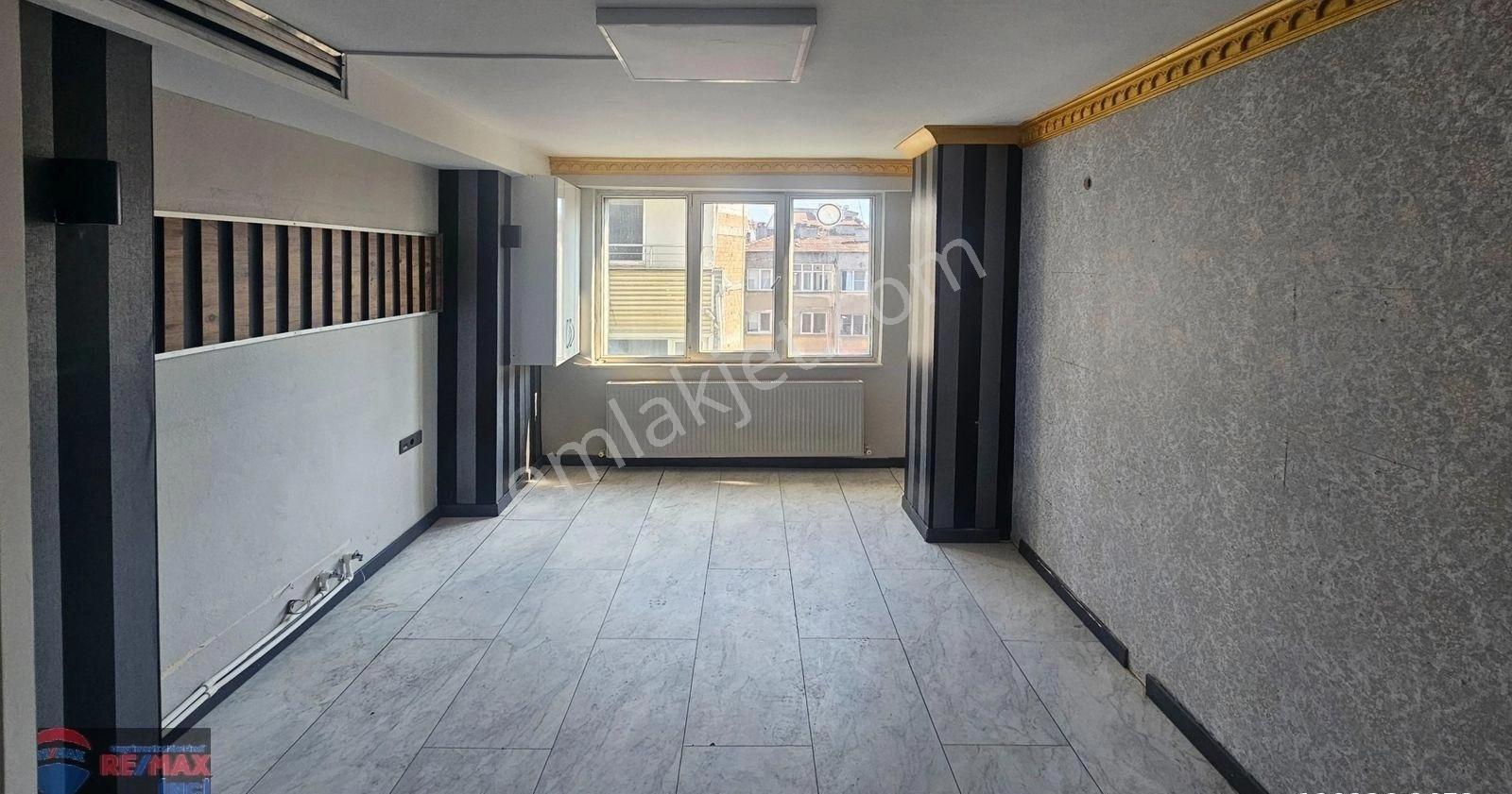 Re/max İnci'den Çarşı Merkezde Kiralık 2+1 Ofis/büro - Görsel 8