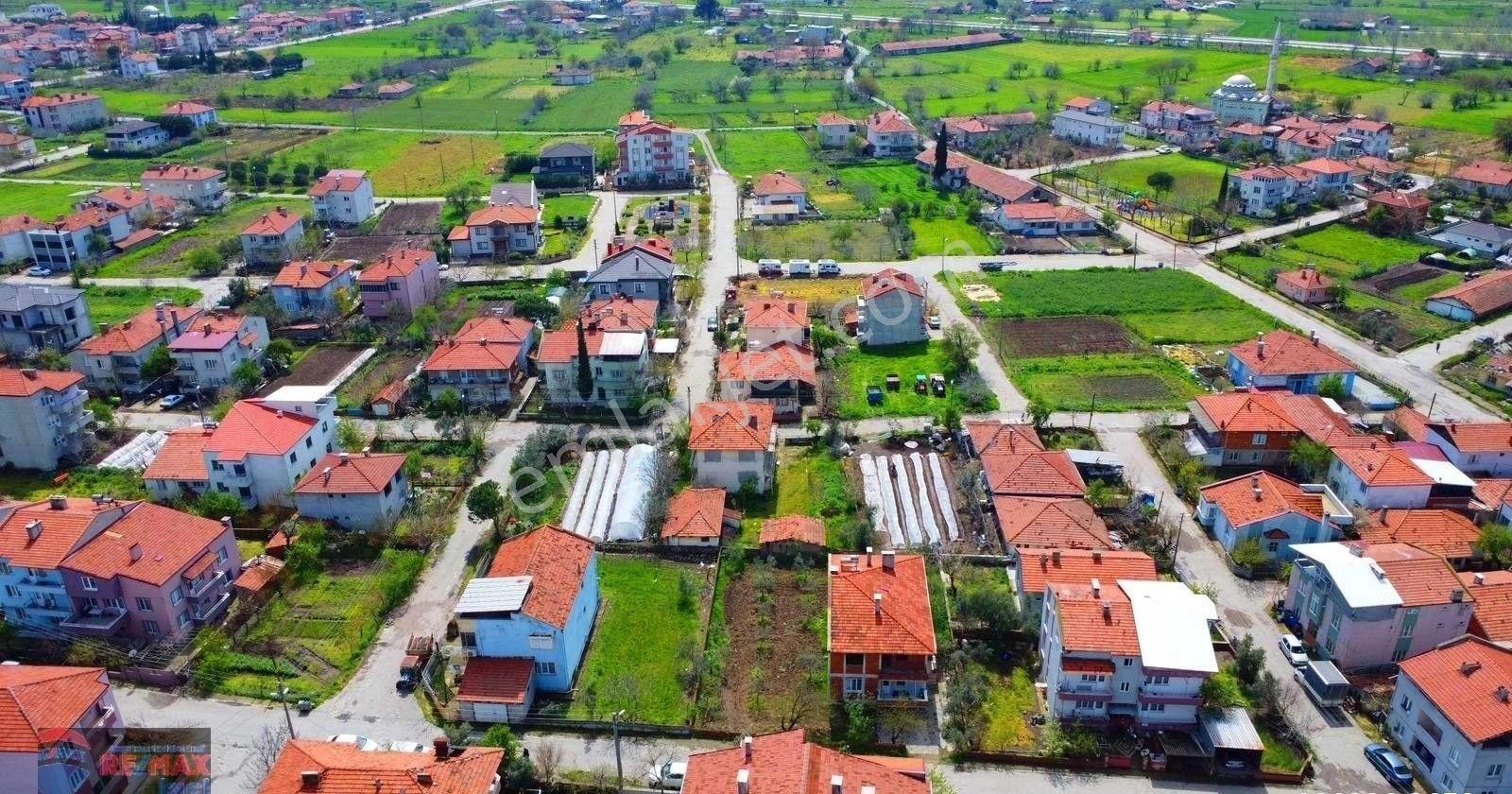Re/max İnci'den Bigadiç 4 Eylül Mah. Satılık İmarlı Arsa - Görsel 2