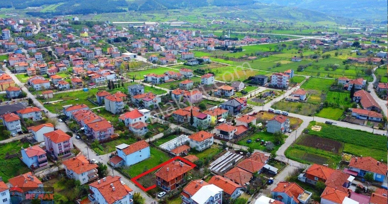Re/max İnci'den Bigadiç 4 Eylül Mah. Satılık İmarlı Arsa - Görsel 3
