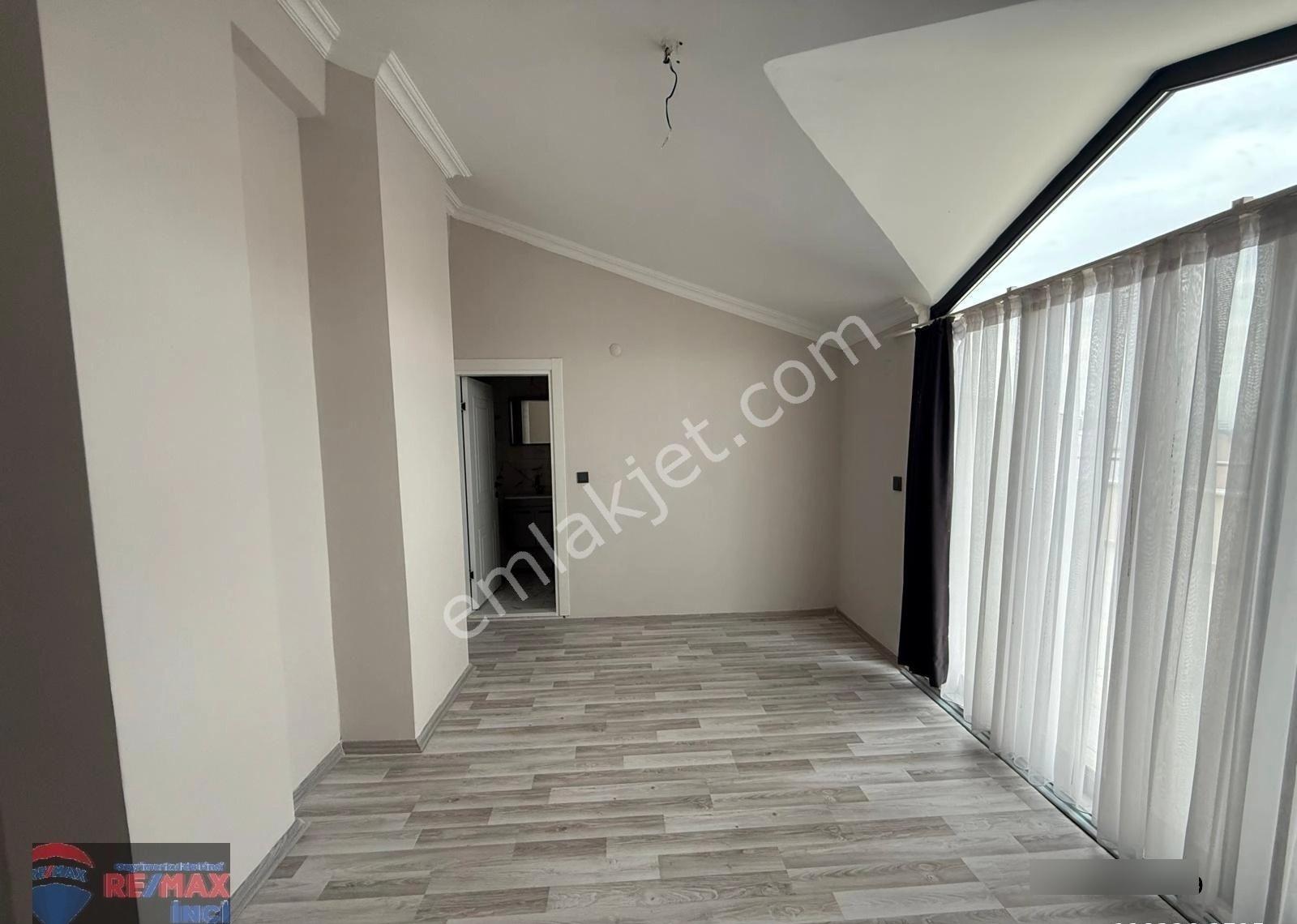 Re/max İnci'den Gop. Ayrı Mutfaklı Teraslı Geniş Kiralık 1+1 - Görsel 38