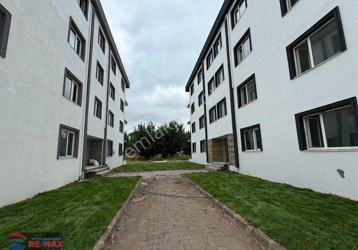 Re/max İnci'den Manyas Kızık Mah. Site Içınde Satılık 1+1 Daire - Görsel 20