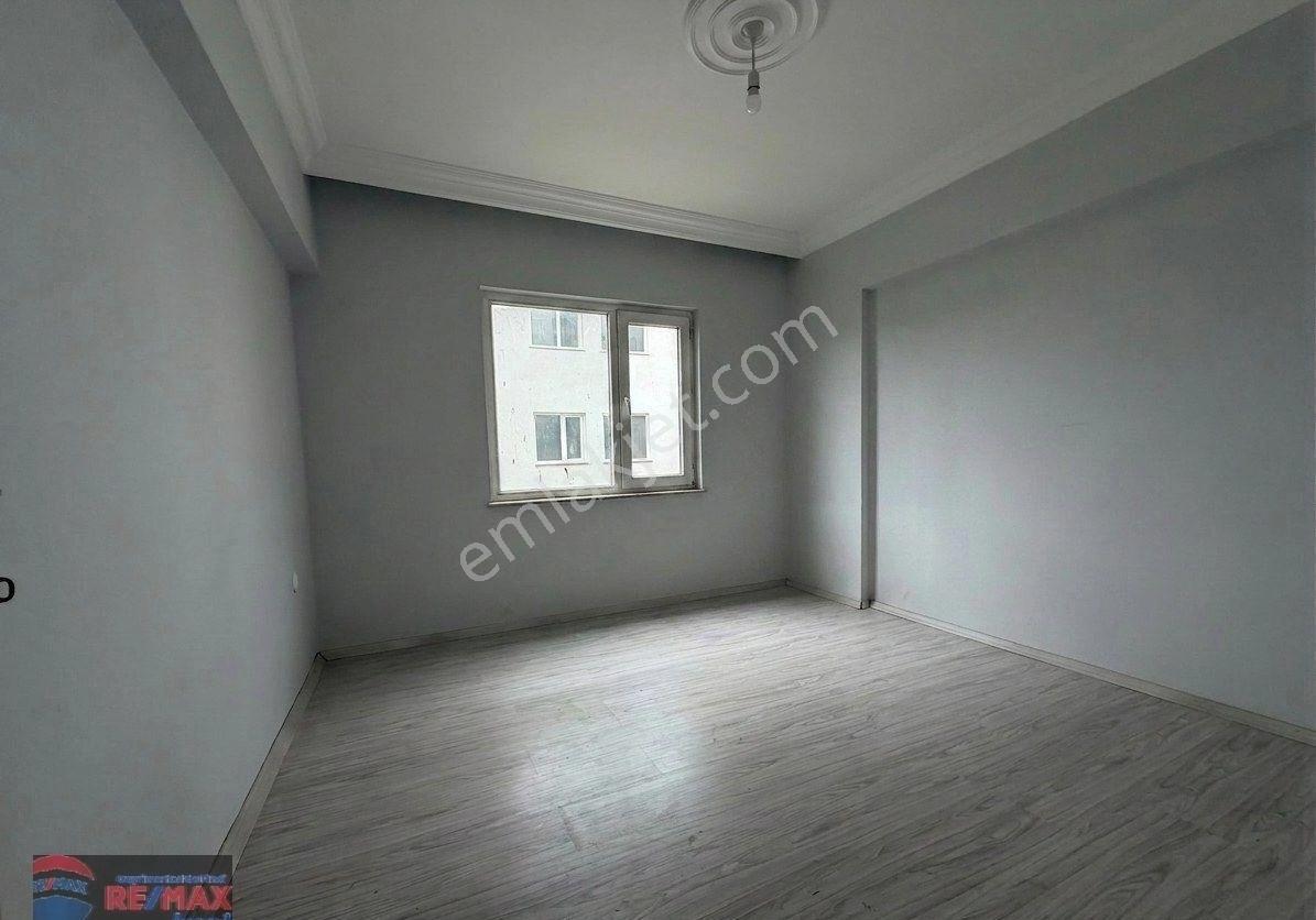 Re/max İnci'den Manyas Kızık Mah. Site Içınde Satılık 1+1 Daire - Görsel 16