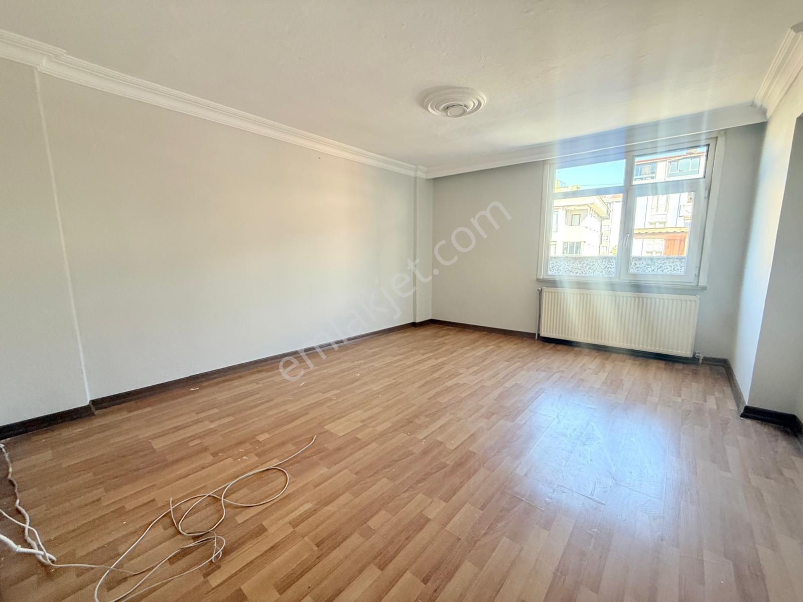 Esentepe Mahallesi Tramvaya Yakın 4+1 Manzaralı Dubleks Daire - Görsel 22