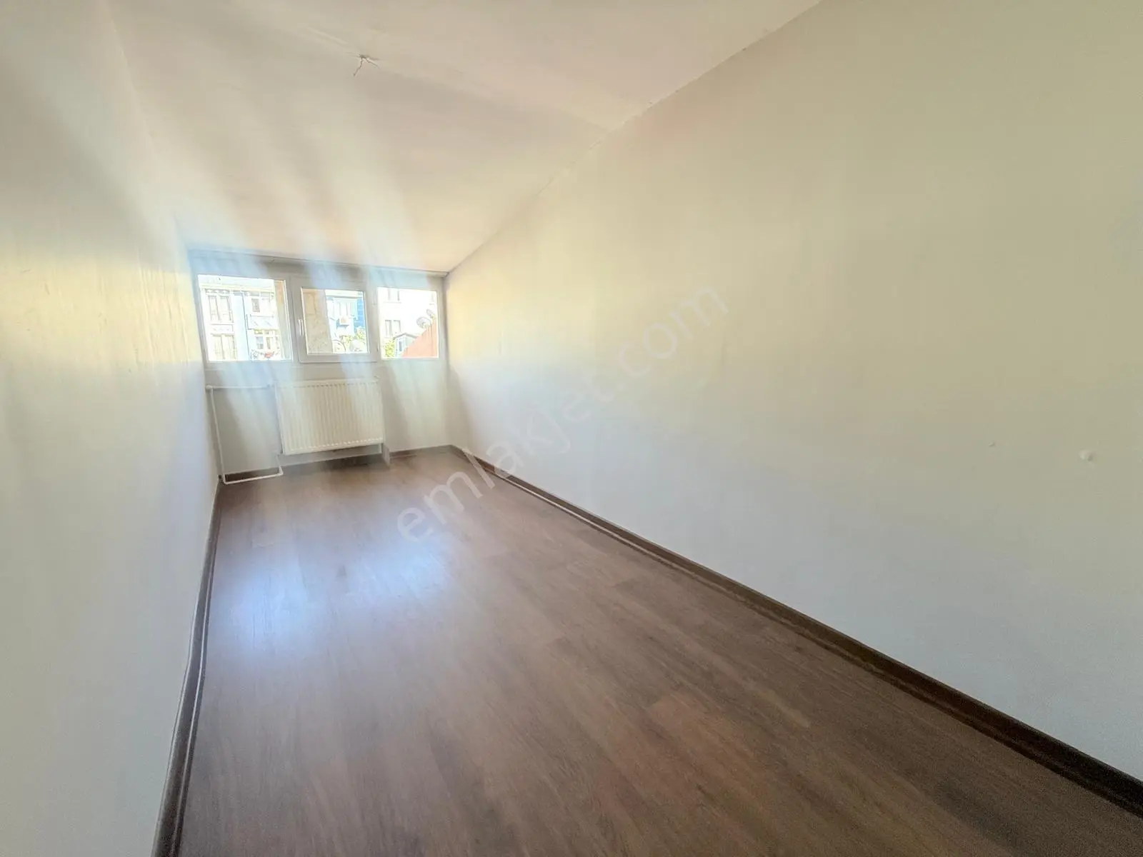 Esentepe Mahallesi Tramvaya Yakın 4+1 Manzaralı Dubleks Daire - Görsel 31
