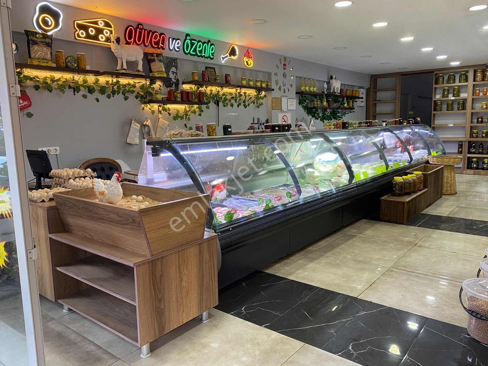 İçindeki Malzeme Fiyatına Şarküteri Dükkanı - Görsel 9
