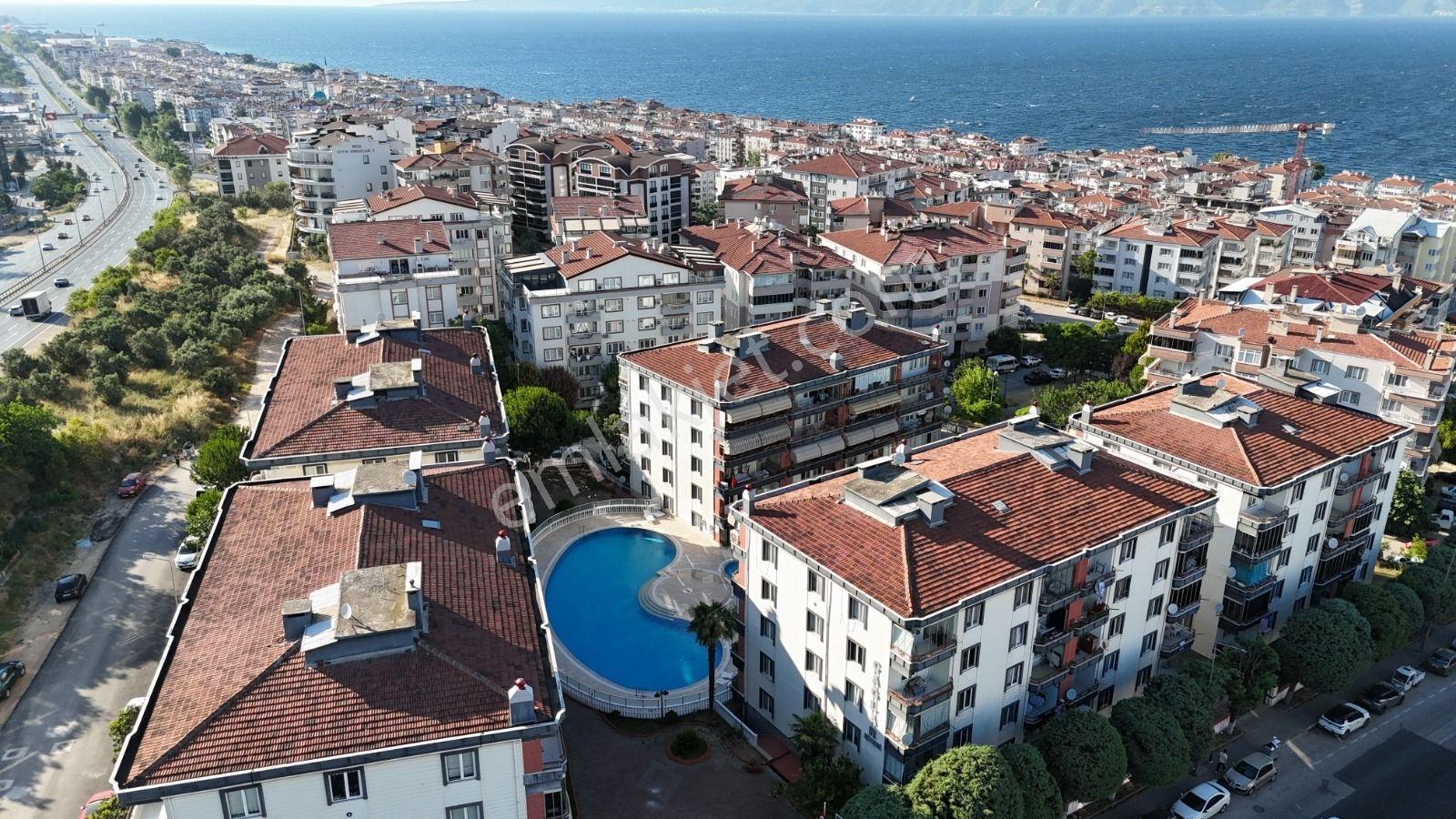 Guzelyali Da Site İçi Deniz Goren Havuzlu Daire - Görsel 13