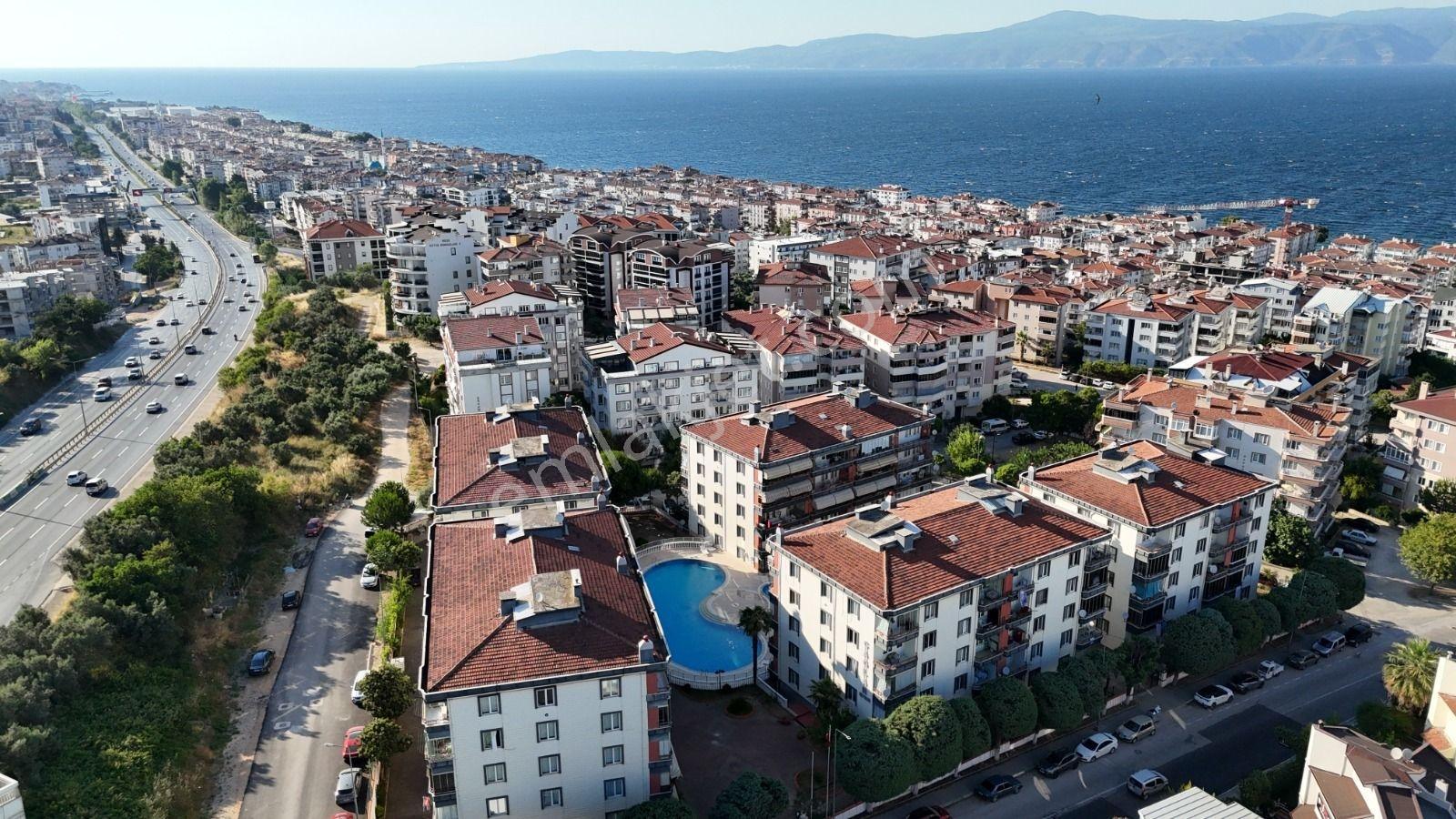 Guzelyali Da Site İçi Deniz Goren Havuzlu Daire - Görsel 15