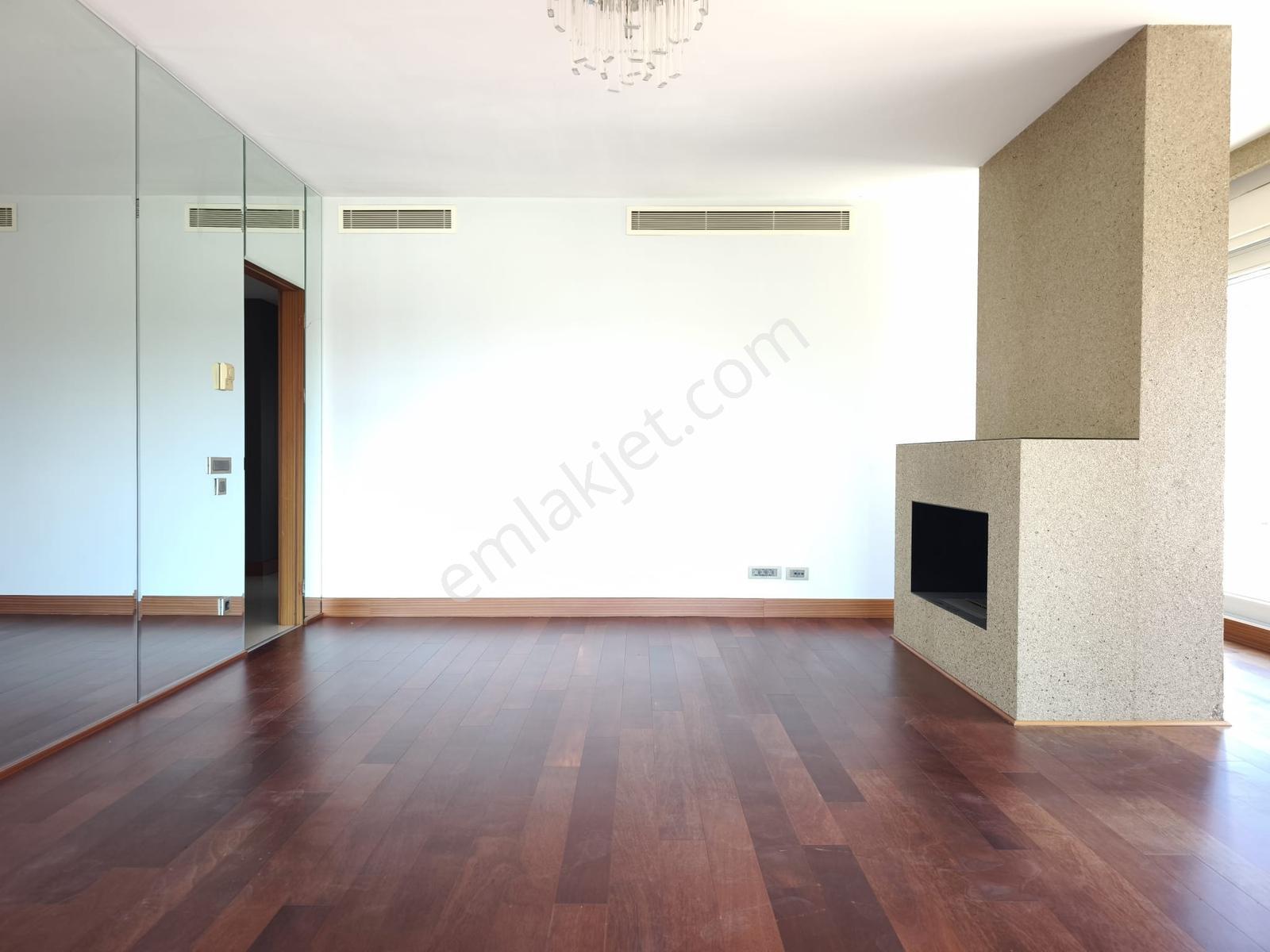 Ataköy Novus Sitesi'nde Satılık 3+1 330 M2 Geniş Müstakil Teras - Görsel 6