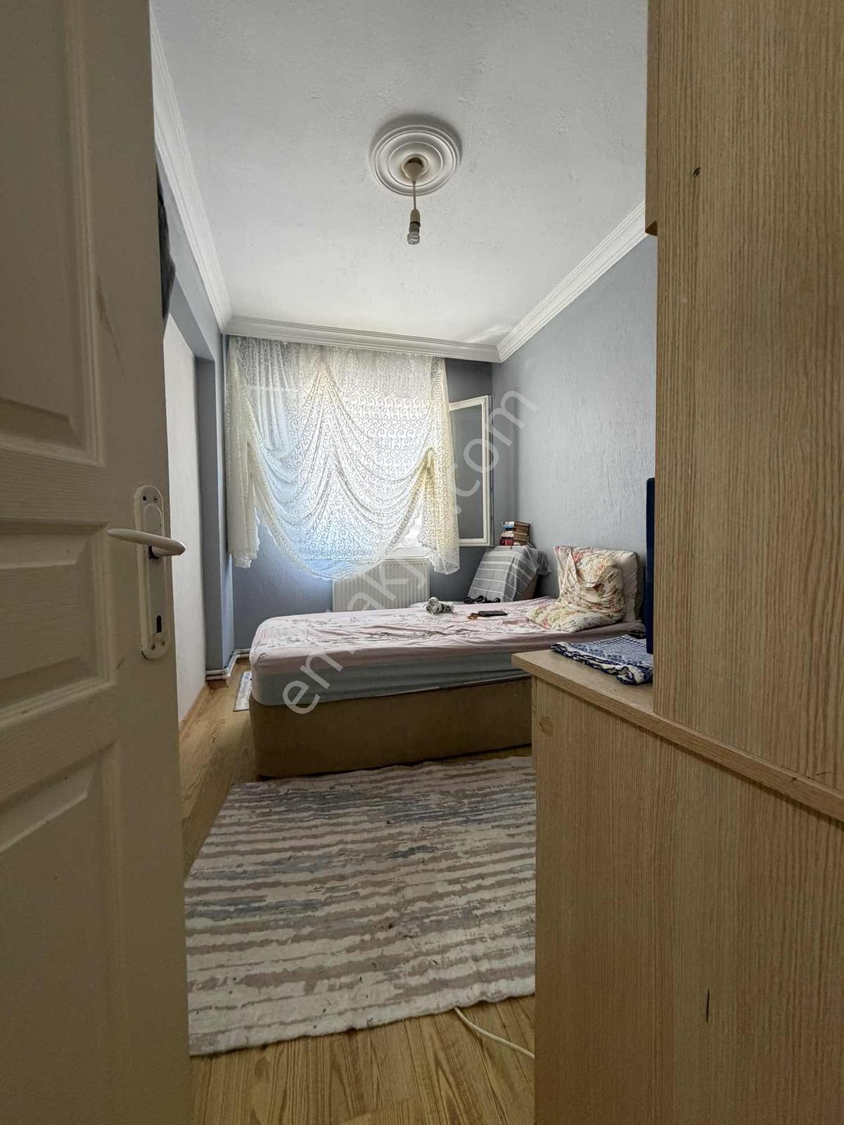 Koyunderede Satılık Daire 3+1 Arakat Geniş Kullanışlı Ulusda - Görsel 15