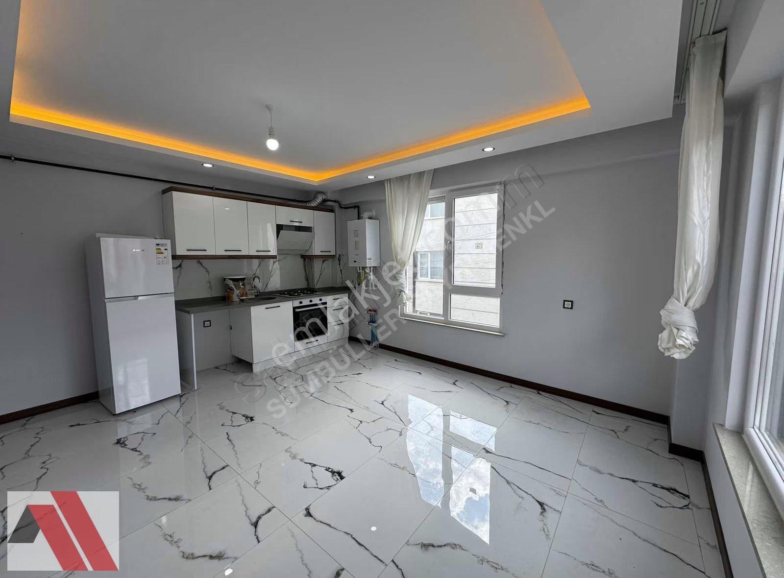 Sümbüller'den Aü Yakını İskanlı Köşe Arakat Z.ısıtma Modern 1+1 - Görsel 2