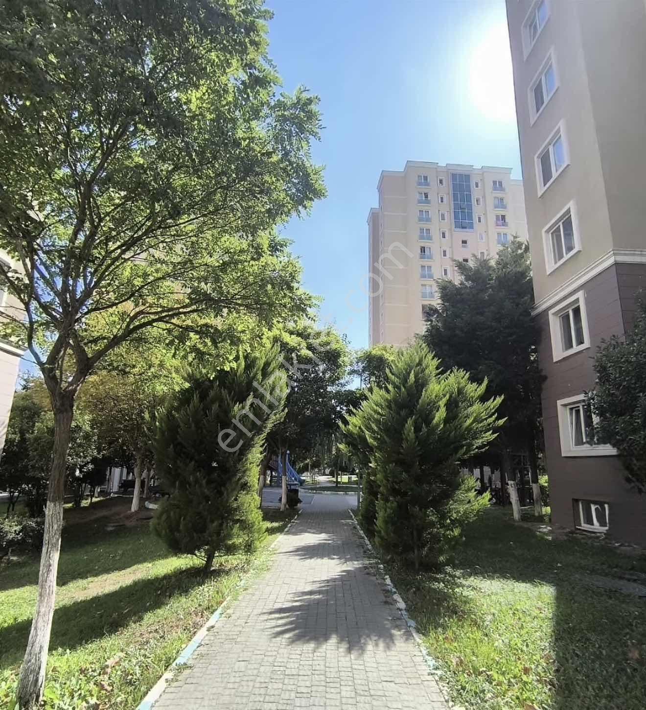 Silivri Kiptaş 2 Sitesinde Kiralık 2+1 Daire - Görsel 2