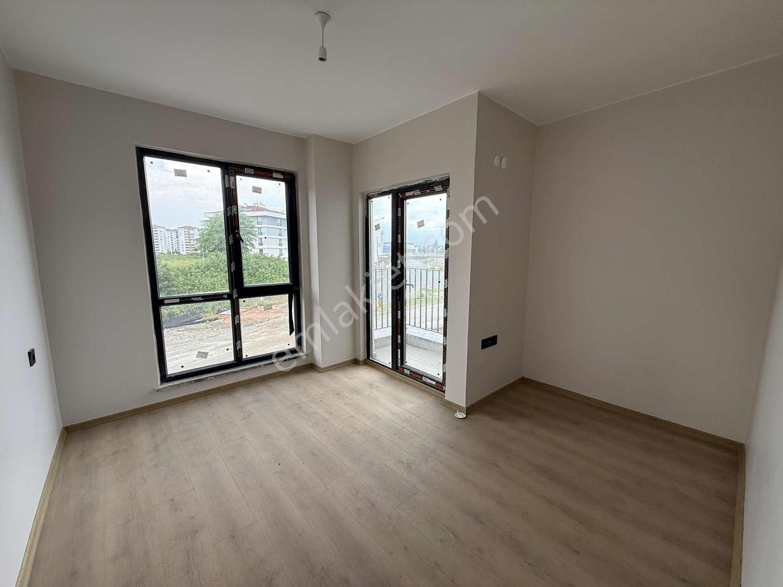 Cumhuriyet Mahallesi Prestij Konutları Kiralık Daire - Görsel 18
