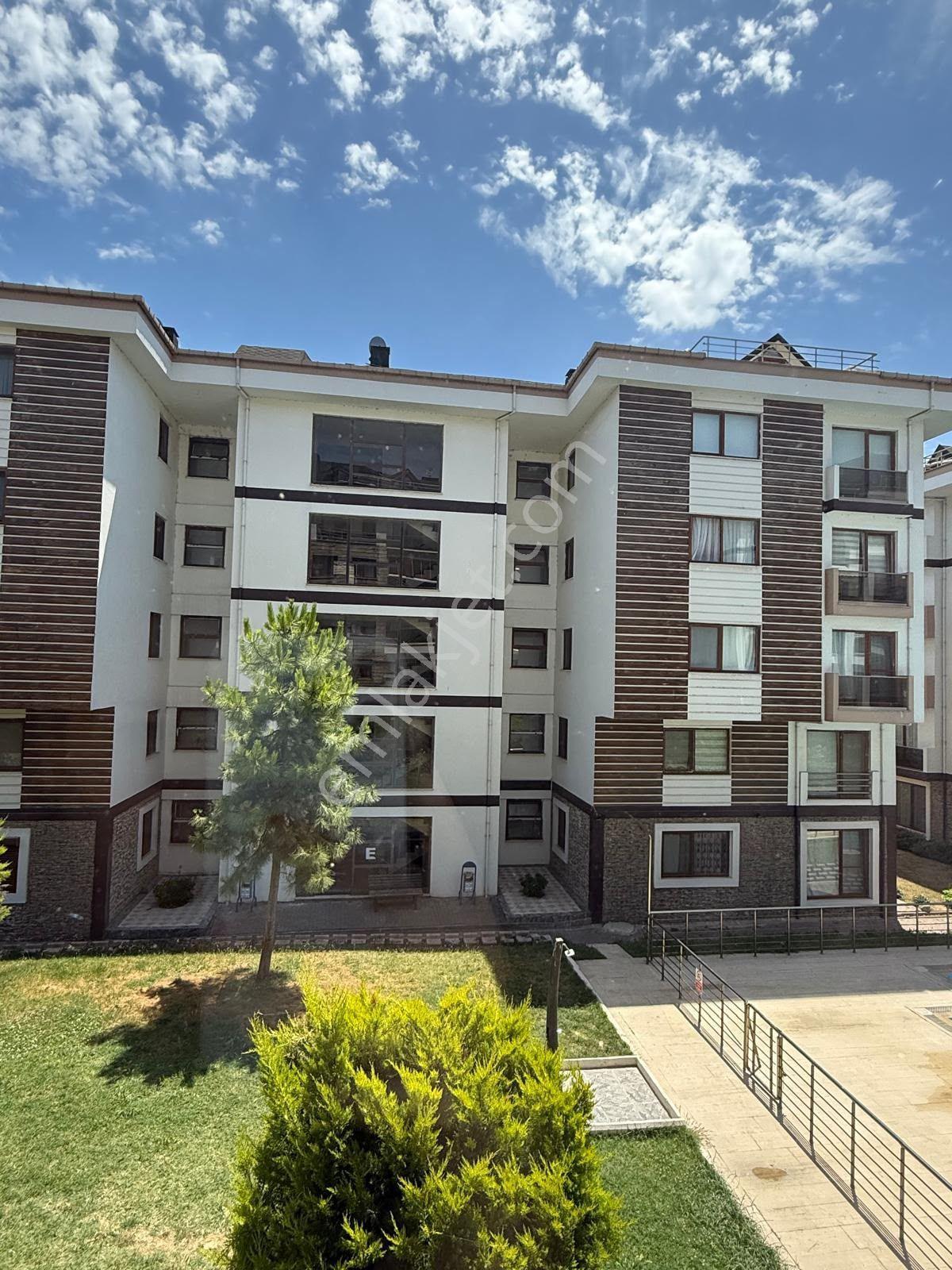 Büyükçekmece Natura Evleri’nde Havuz Ve Peyzaj Manzaralı 120 M² 3+1 Bahçe Dubleksi - Görsel 13