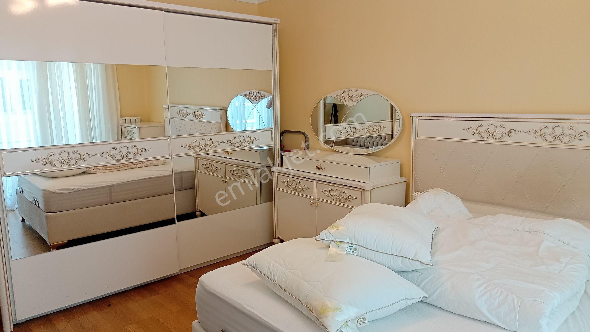 Beylikdüzü Full Sıfır Eşyalı 1+1 Metrobüse Çok Yakın Daire 35.000 - Görsel 29