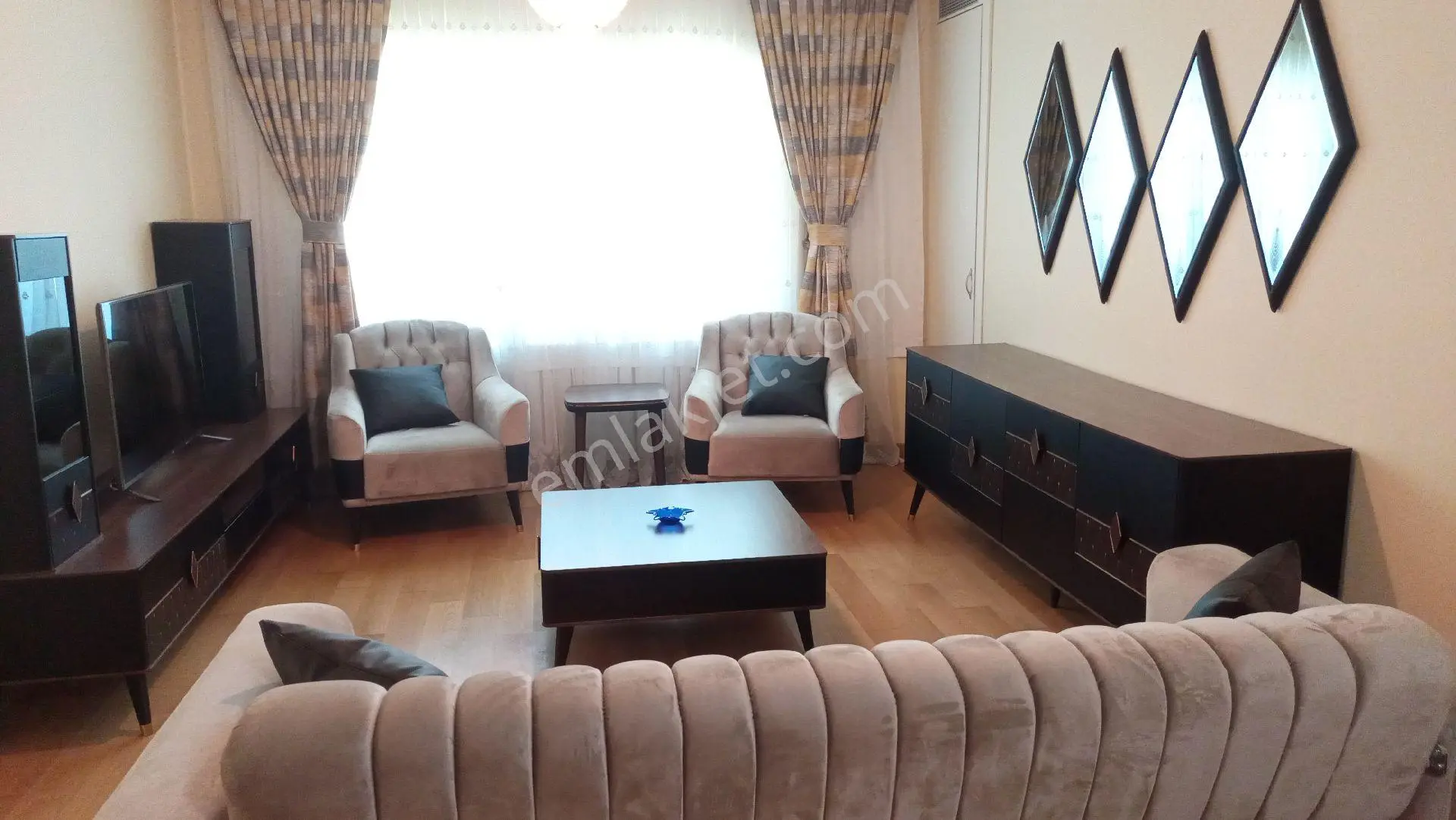Story 1 Rezidans Ultra Lux Esyalı 1+1 Metrobüse Yakin _ 35.000