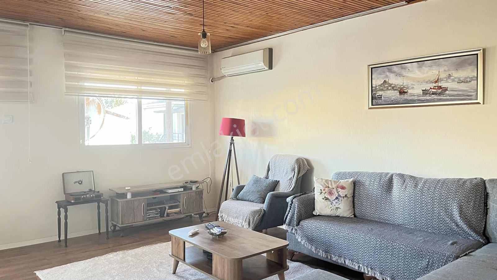 Yenifoça Burunucu'da Denize 2 Dk Uzaklıkta Eşyalı Kiralık Daire! - Görsel 9