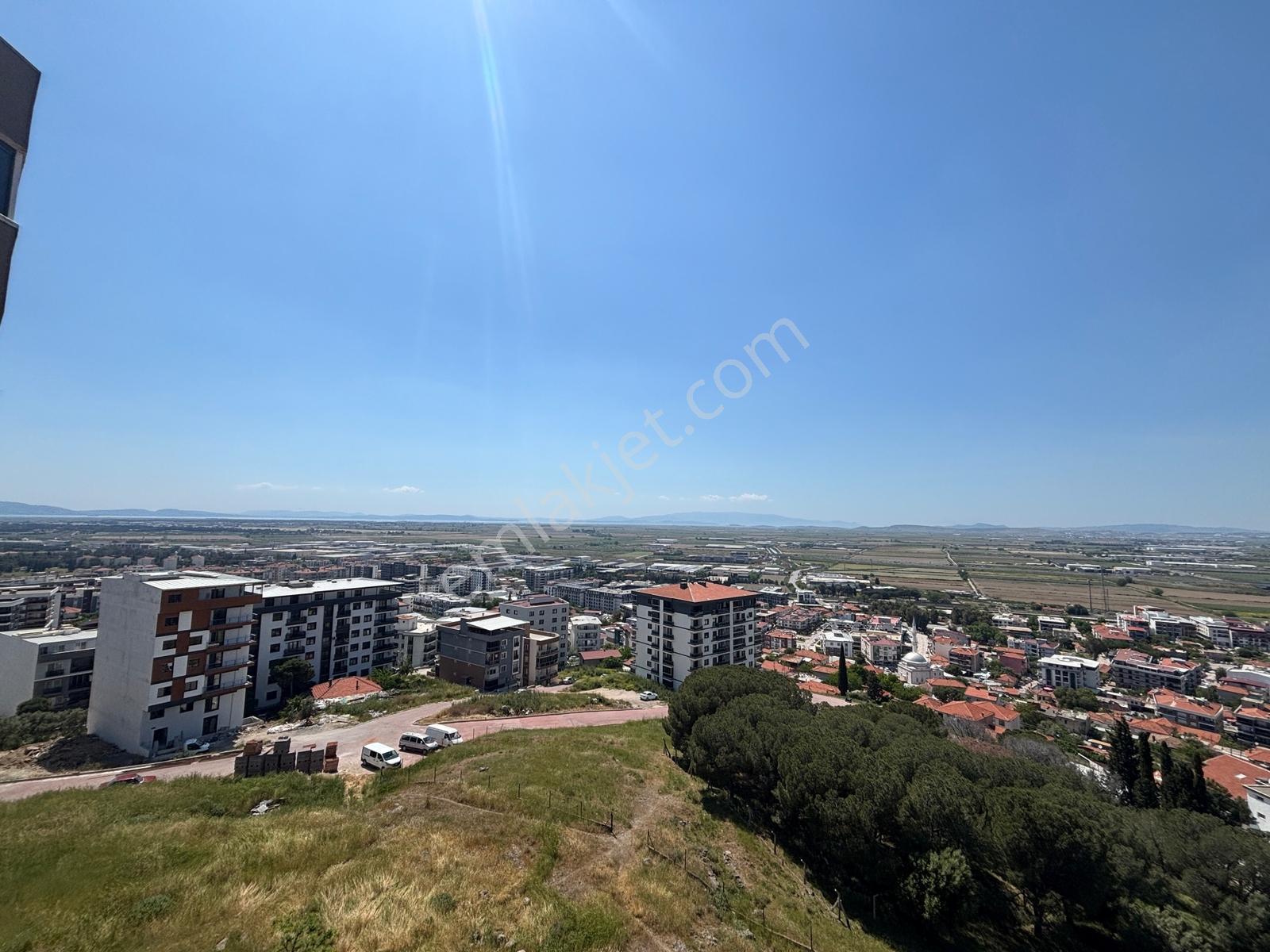 Ulukentte Doğa Ve Şehir Manzaralı 3+1 Eşyalı Kiralık Daire - Görsel 6