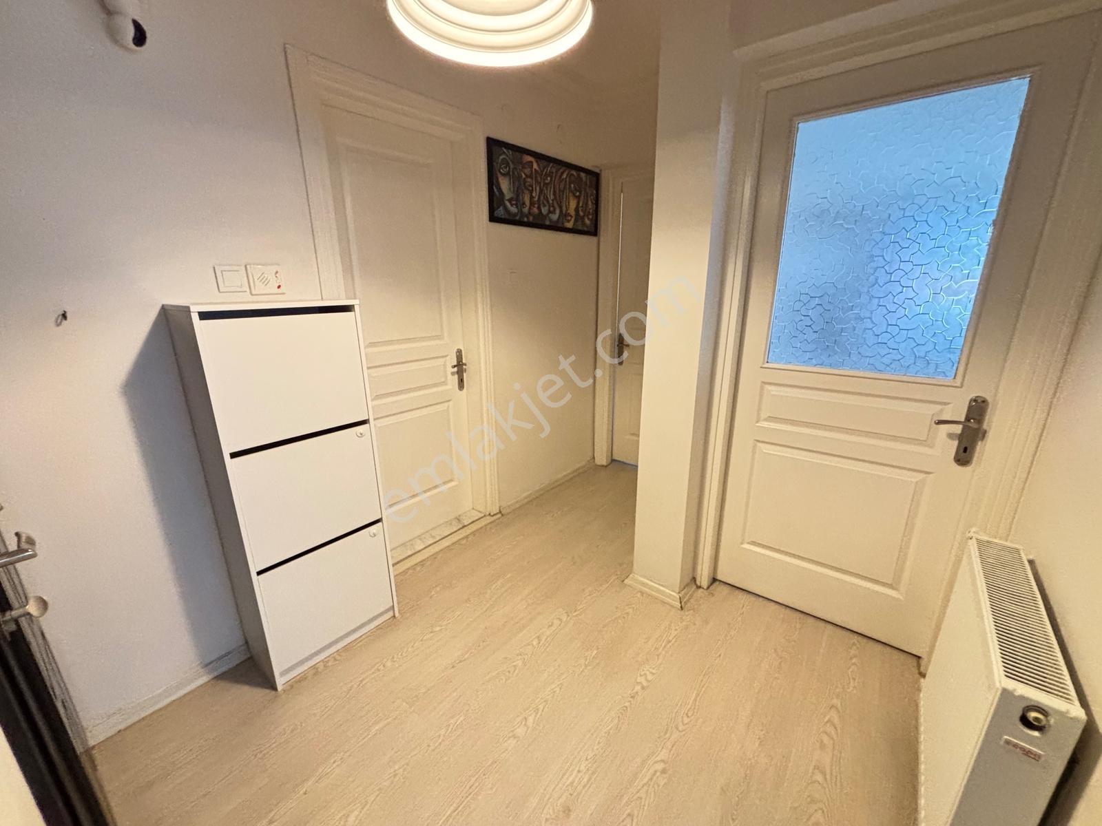 Karşıyaka Bahçelievlerde Çift Cepheli Ara Kat 2+1 Satılık Daire - Görsel 17