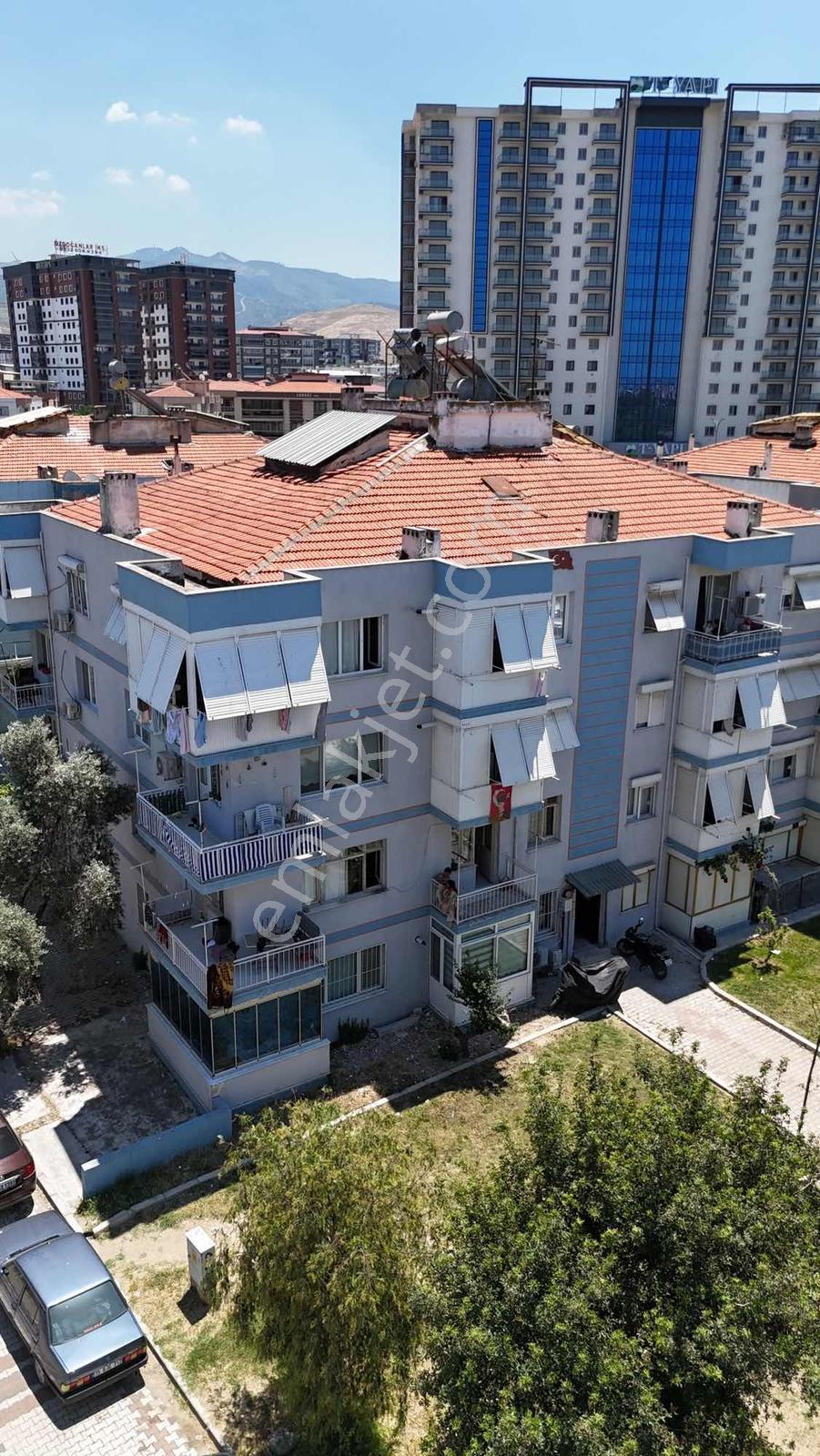 İzbana Yakın Mesafede 3+1 Daire
