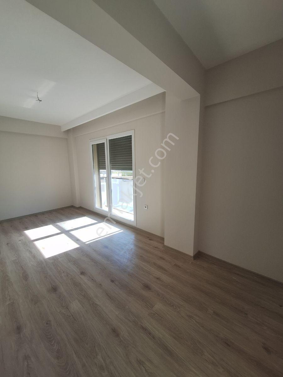 Foça Da Havuzlu Site İçinde Satılık 2+1 Bahçe Katı - Görsel 24