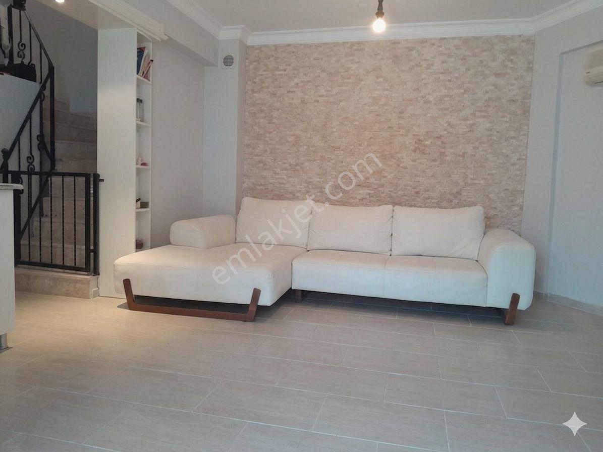 Yeni Foça Burunucu'nda Denize Sıfır Bahçeli Full Eşyalı Kiralık - Görsel 14