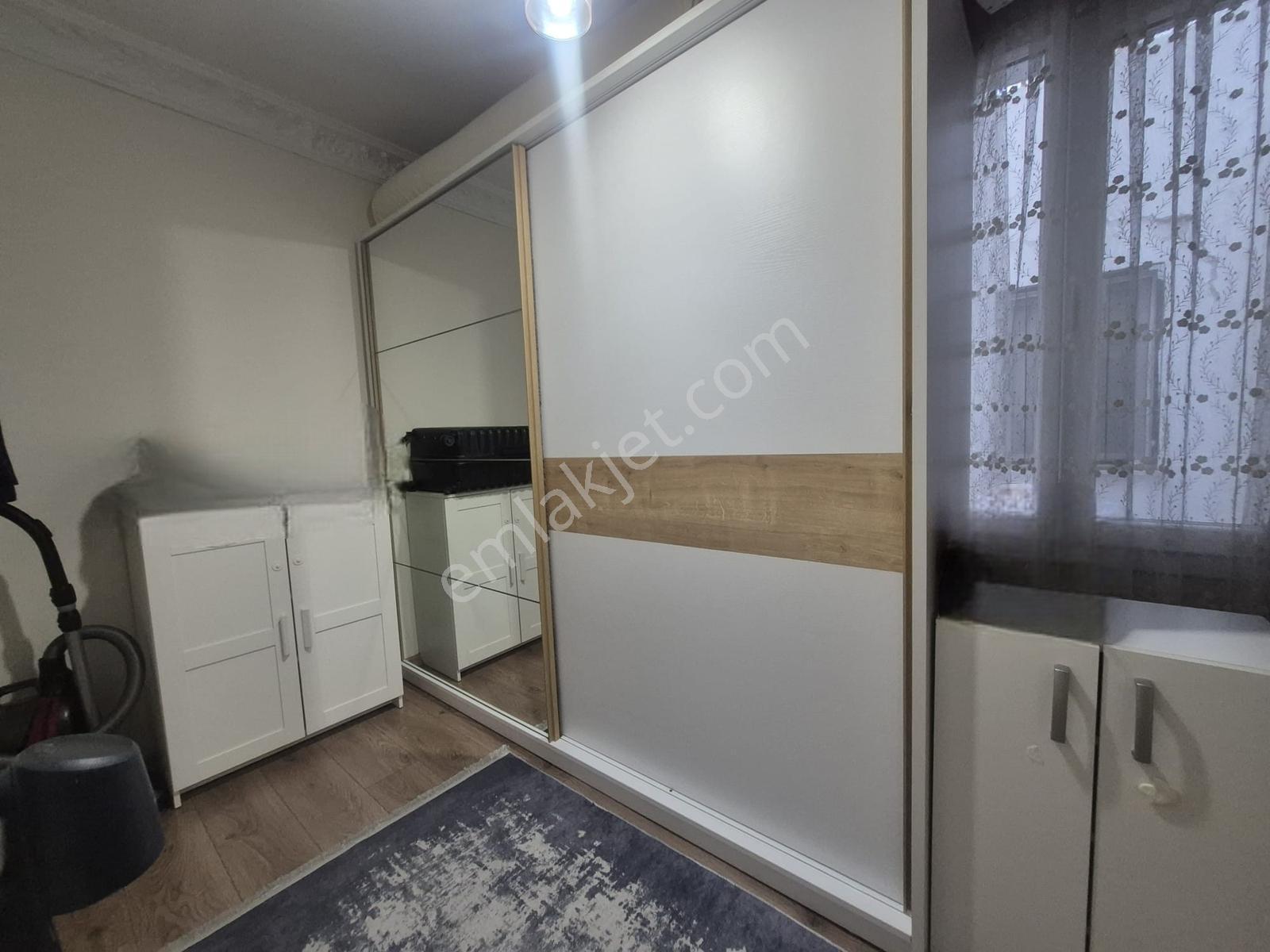 Karşıyaka Donanmacı Çamlık Satılık 3+1 Krediye Uygun Tadilatlı - Görsel 16