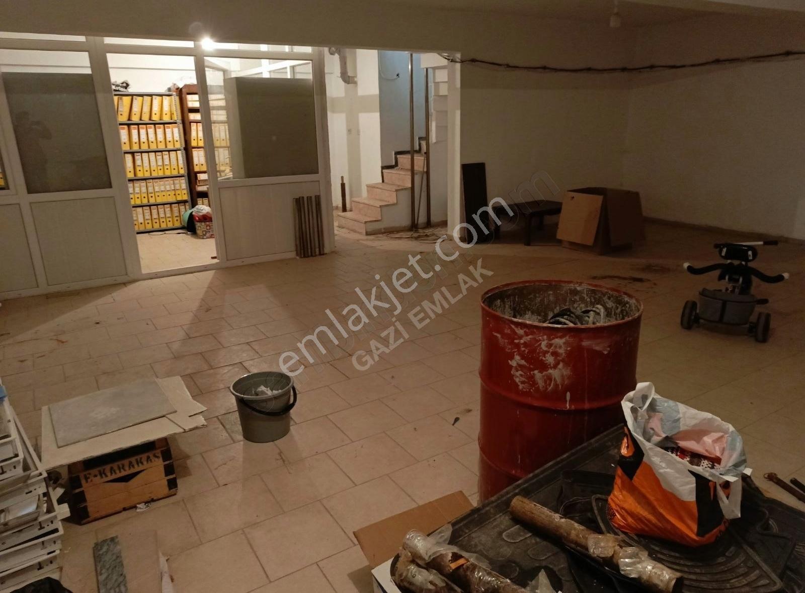""gazi Emlak""ismetpaşa'da 90+90 M2 Yeni Bina Dükkan Mutfak Wc - Görsel 12