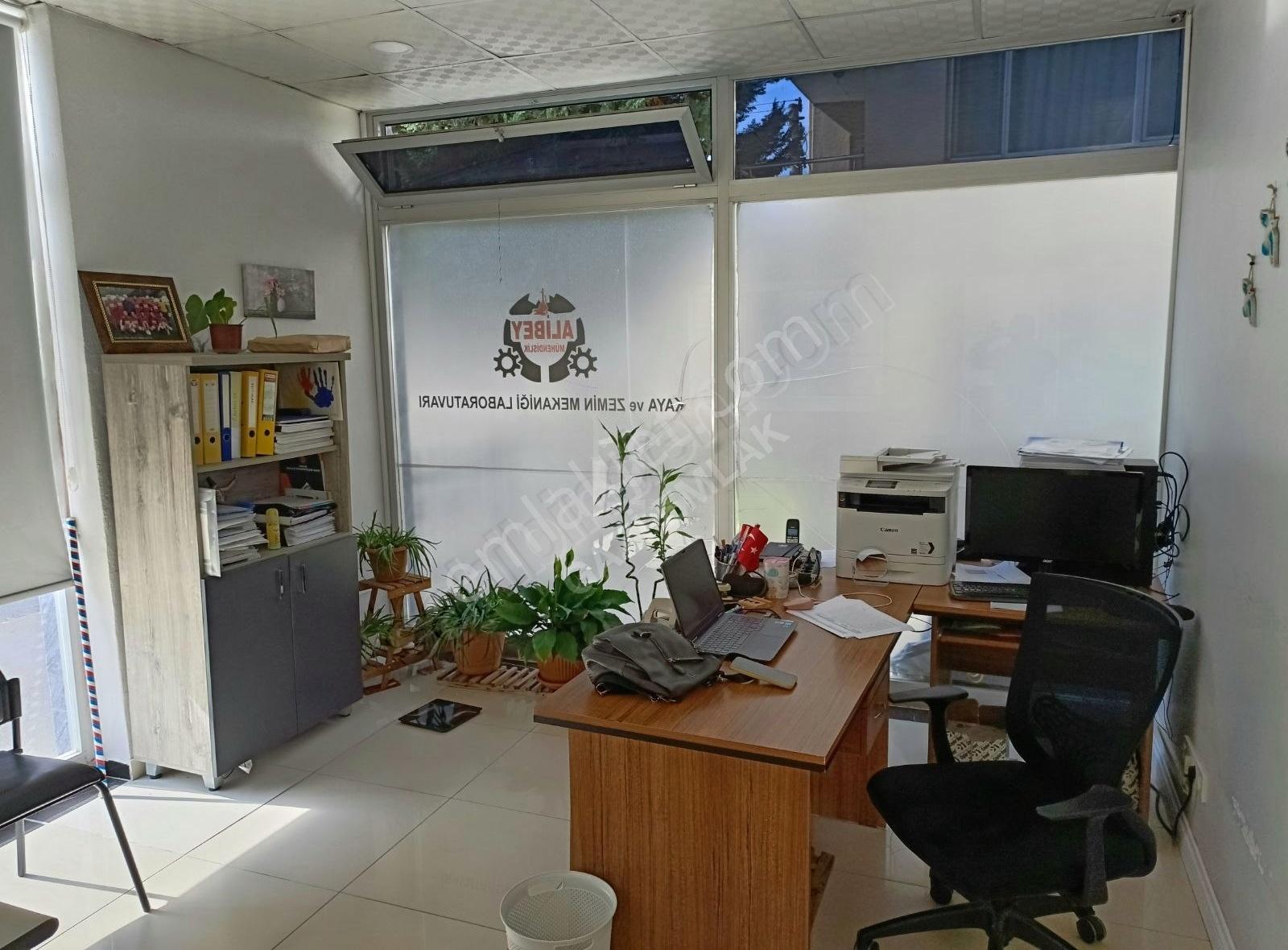 ""gazi Emlak""ismetpaşa'da 90+90 M2 Yeni Bina Dükkan Mutfak Wc - Görsel 22